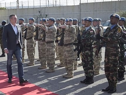 Kunasek hält die Ruhe im Libanon für fragil