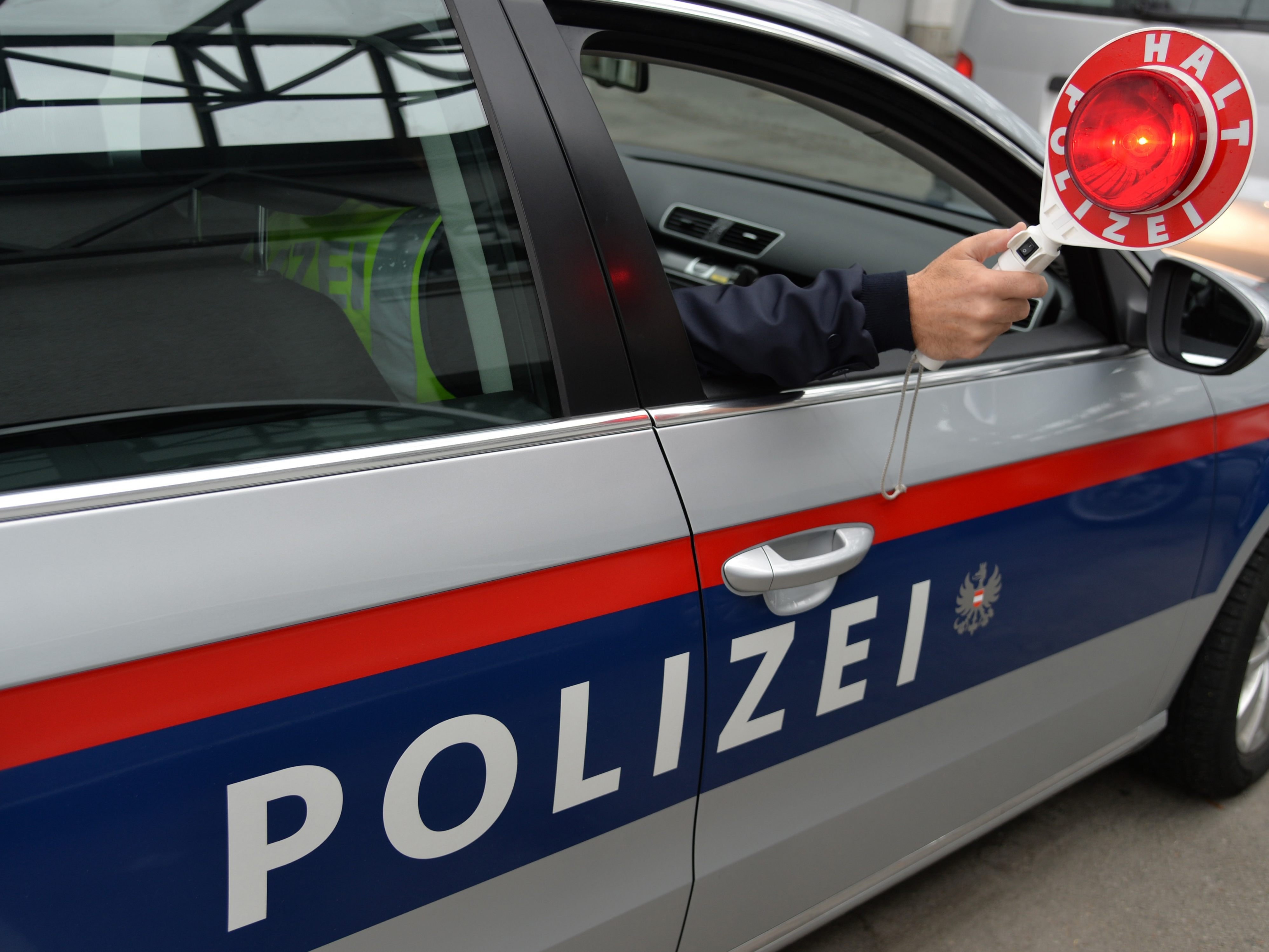 Polizei sucht nach Zeugen.