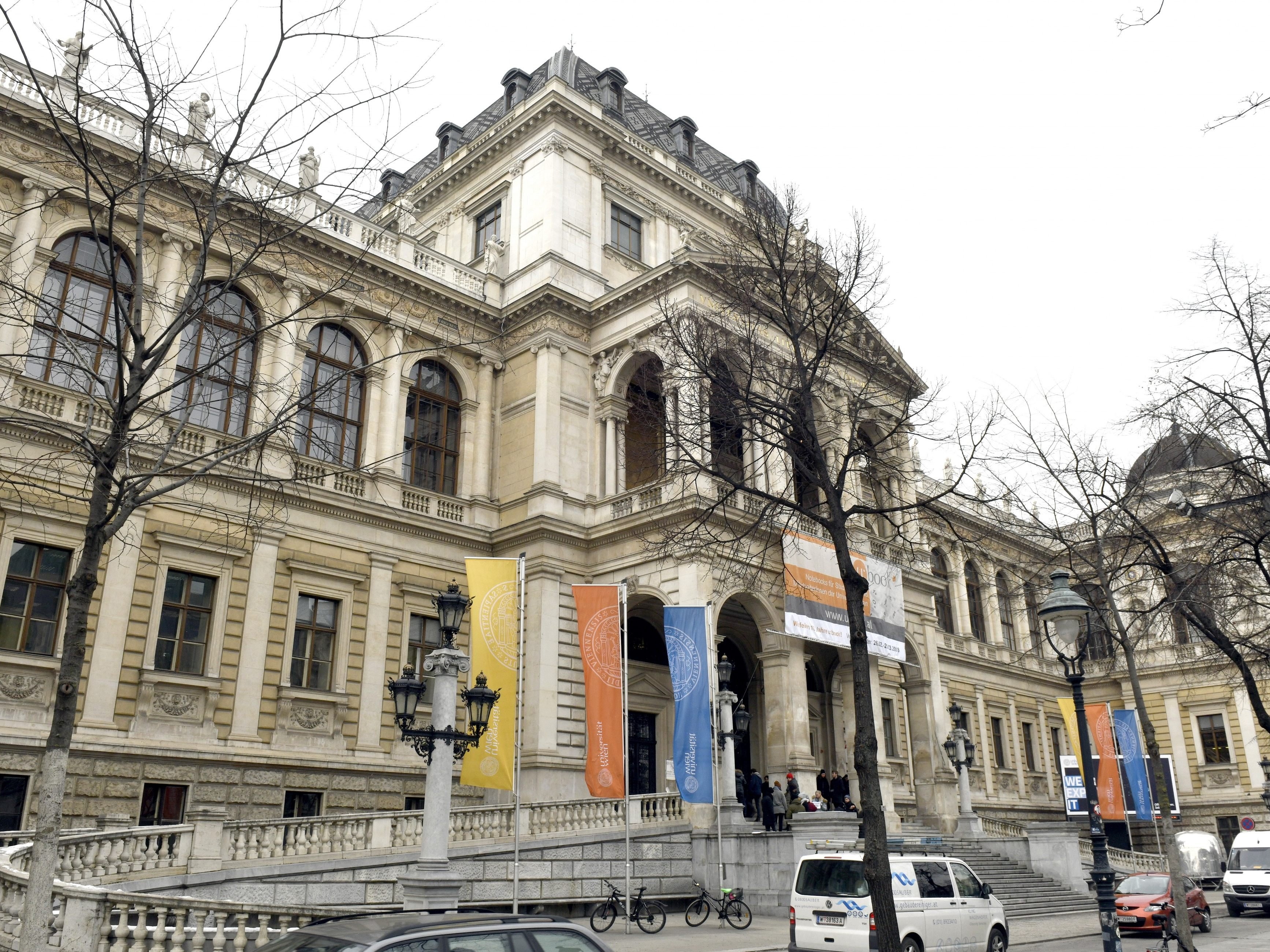 Die befragten Professoren befürchten eine Abwanderung in die Wirtschaft.