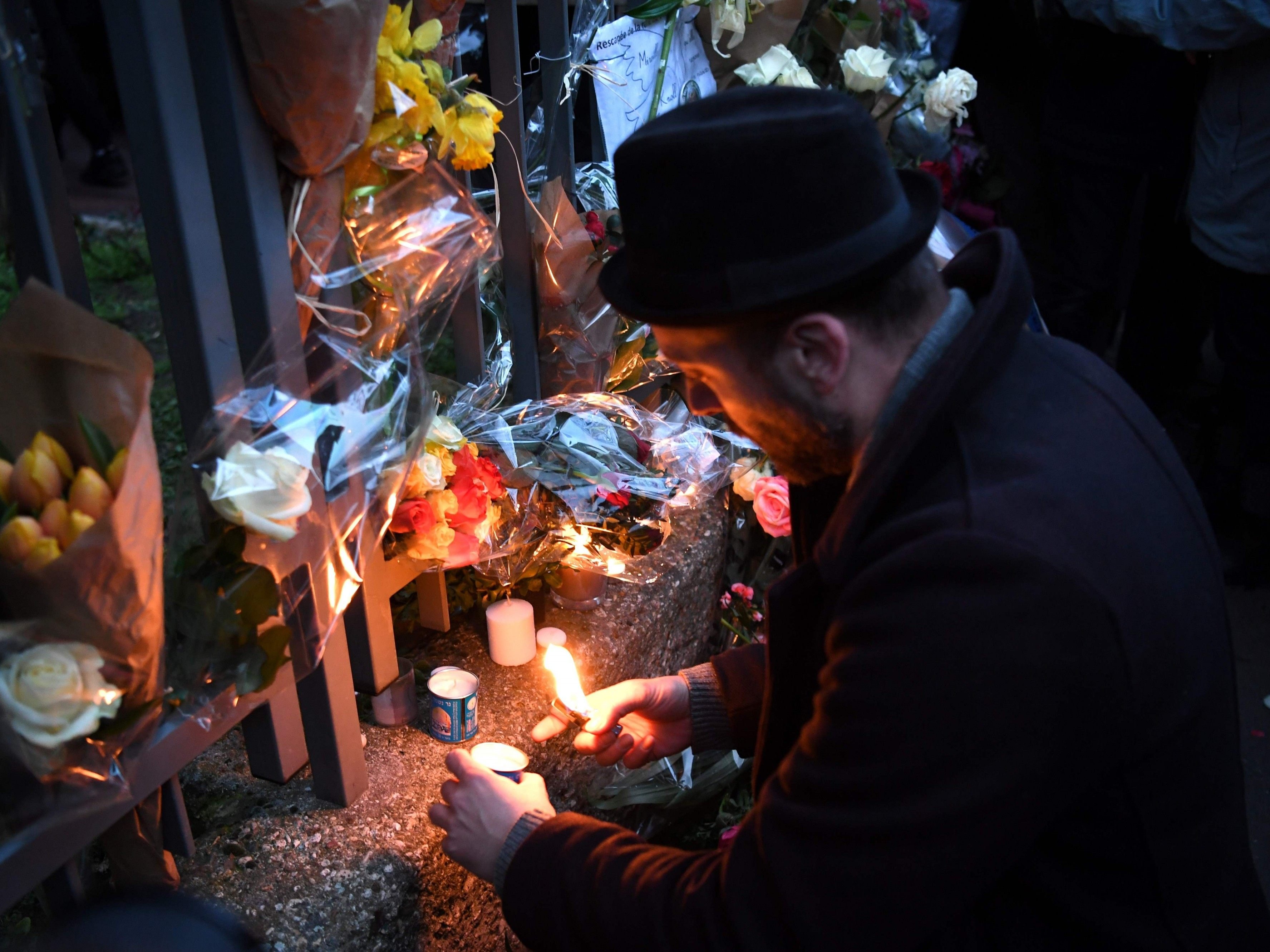 Hinter dem Mord wird ein antisemitisches Motiv vermutet. Hinter dem Mord wird ein antisemitisches Motiv vermutet.