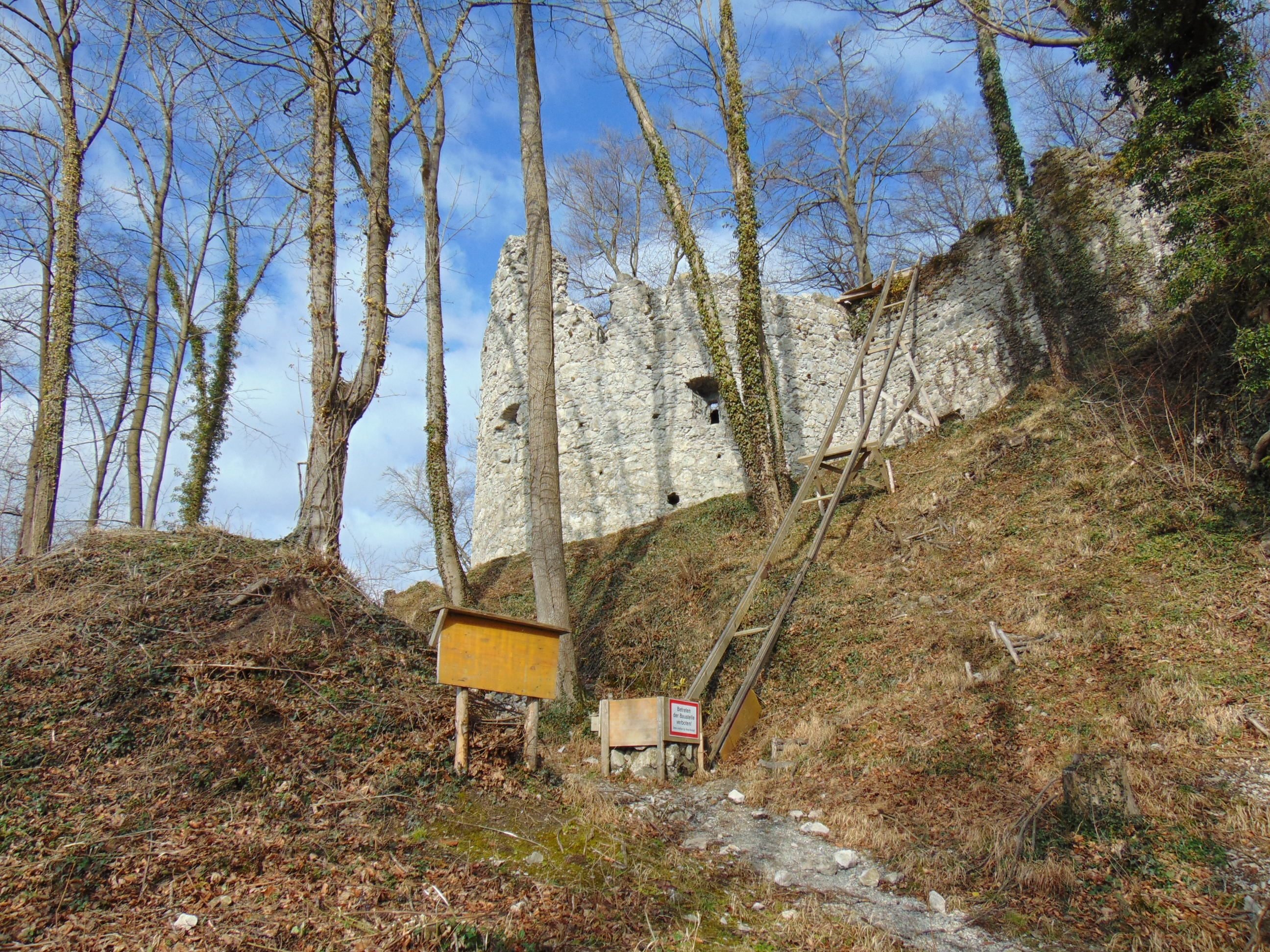 Die Neuburg wird auch in diesem Jahr wieder saniert