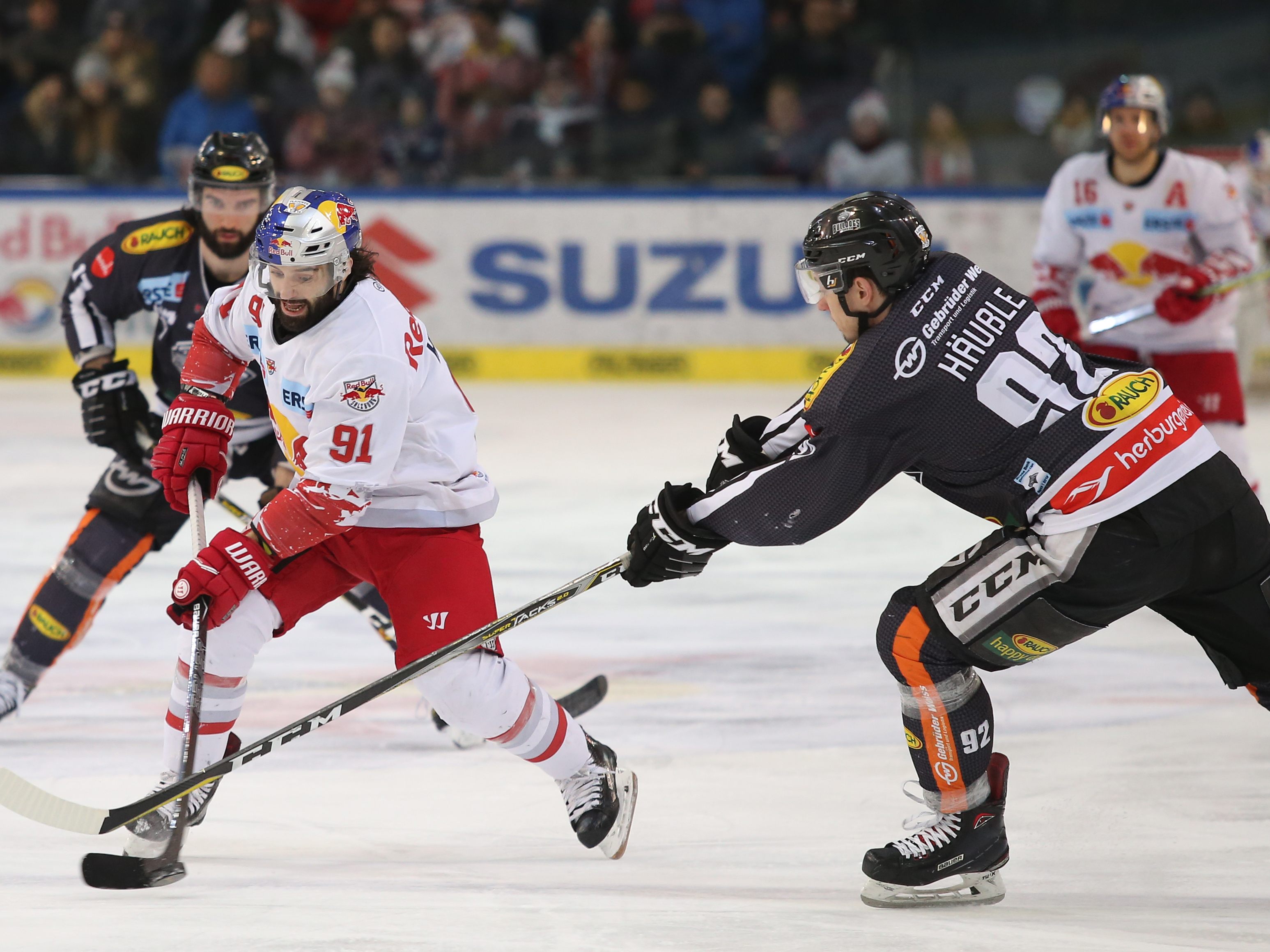 Auch das heutige Duell zwischen Dornbirn und Salzburg brachte Spannung bis zum Schluss. Auch das heutige Duell zwischen Dornbirn und Salzburg brachte Spannung bis zum Schluss.