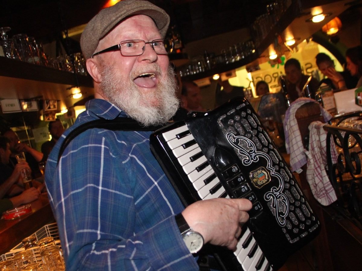 Brian O´Leary begeisterte im Shamrock Irish Pub Brian O´Leary begeisterte im Shamrock Irish Pub