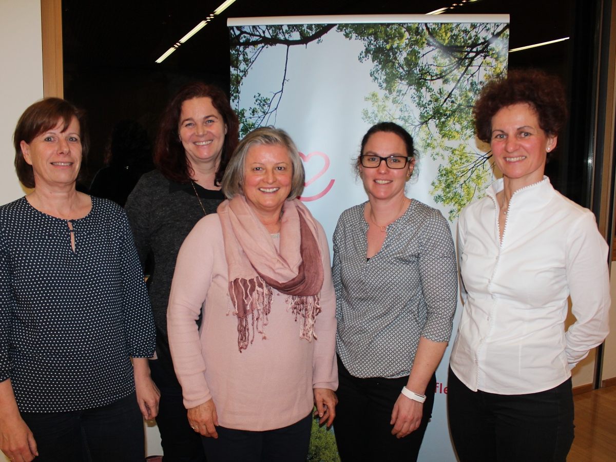 Monika Winder, Monika Natter, Brigitte Partel, Obfrau Claudia Gunz und Susanne Schützinger-Österle. Monika Winder, Monika Natter, Brigitte Partel, Obfrau Claudia Gunz und Susanne Schützinger-Österle.