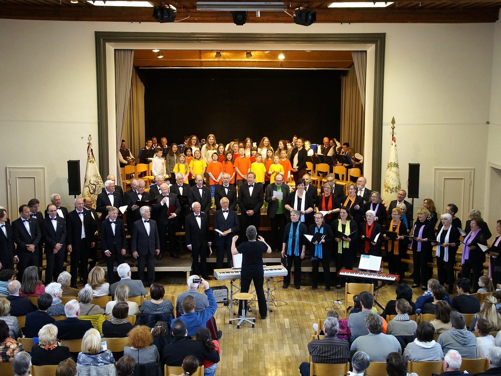 Beim traditionellen Gemeinschaftskonzert haben die musischen Lochauer Ortsvereine alljährlich ihren großen Auftritt.