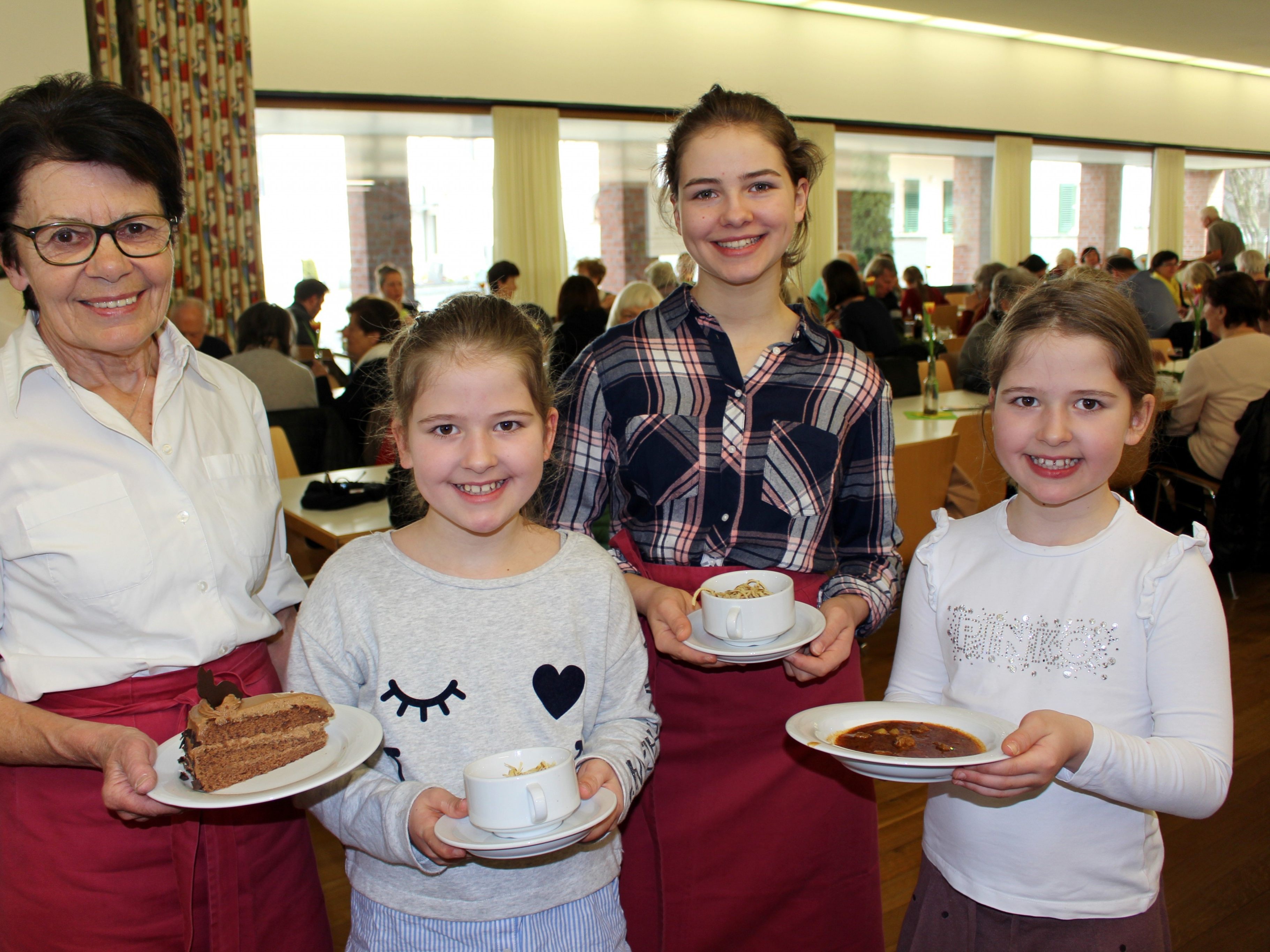 Für viele Lochauer ist es bereits seit Jahren selbstverständlich: An diesem Sonntag isst „die Familie“ beim traditionellen Suppentag im Pfarrheim.