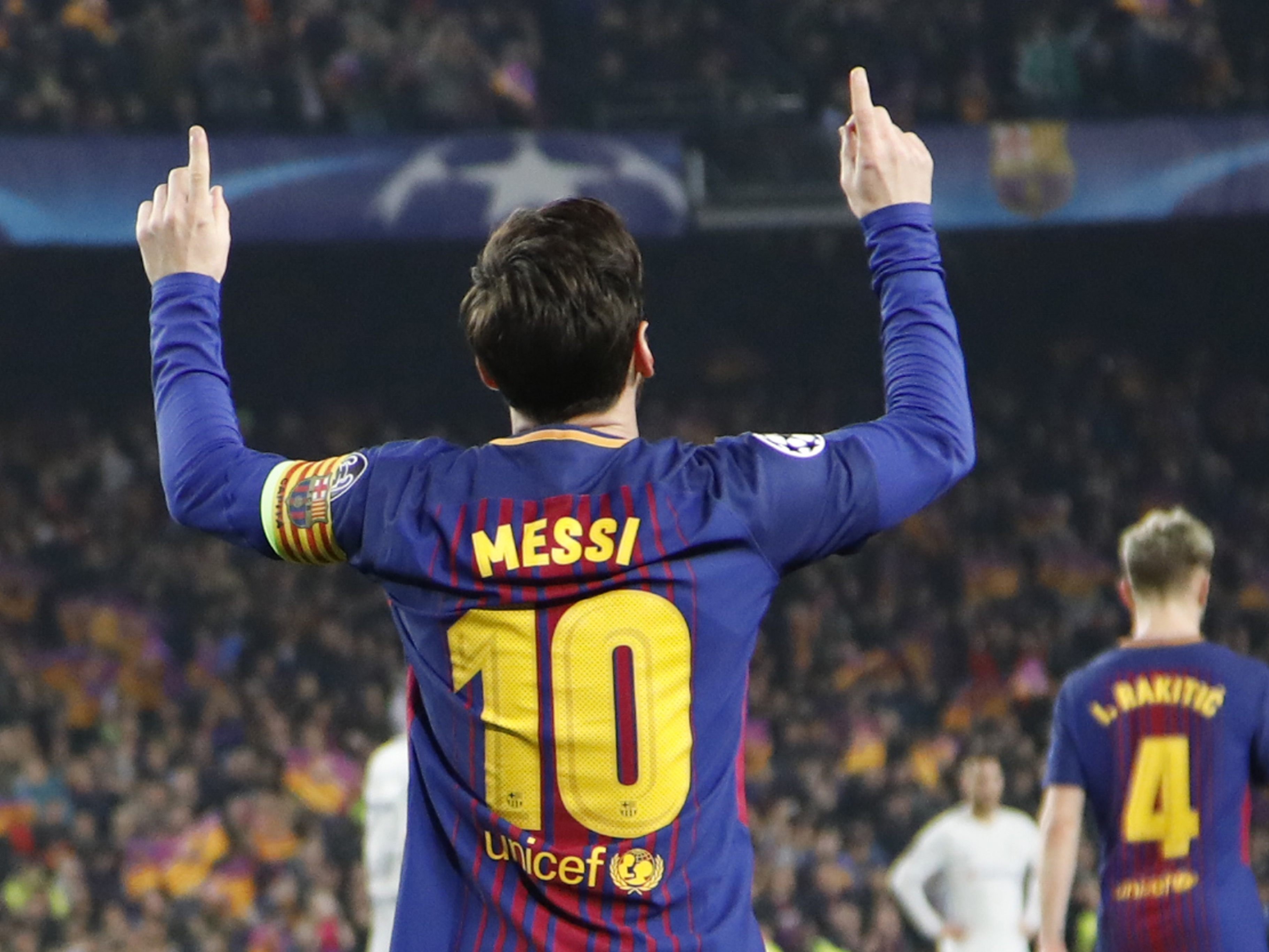Messi brachte den FC Barcelona mit 2 Toren und einer Vorlage ins CL-Viertelfinale. Messi brachte den FC Barcelona mit 2 Toren und einer Vorlage ins CL-Viertelfinale.