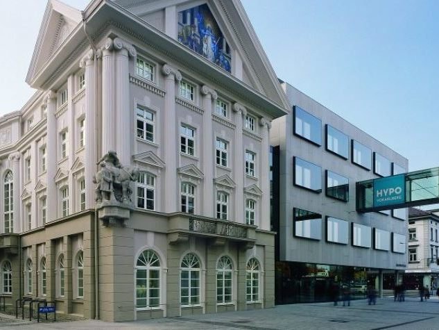 Eine Geldstrafe in Höhe von 414.000 Euro wurde gegen die Hypo Vorarlberg verhängt. Eine Geldstrafe in Höhe von 414.000 Euro wurde gegen die Hypo Vorarlberg verhängt.