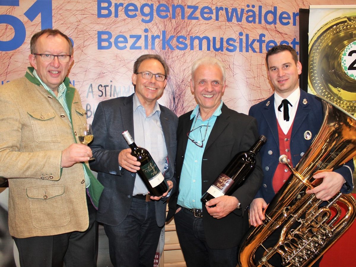Toni Honsig, Bgm. Franz Martin, Hubert Sinz und Dominik Steurer.