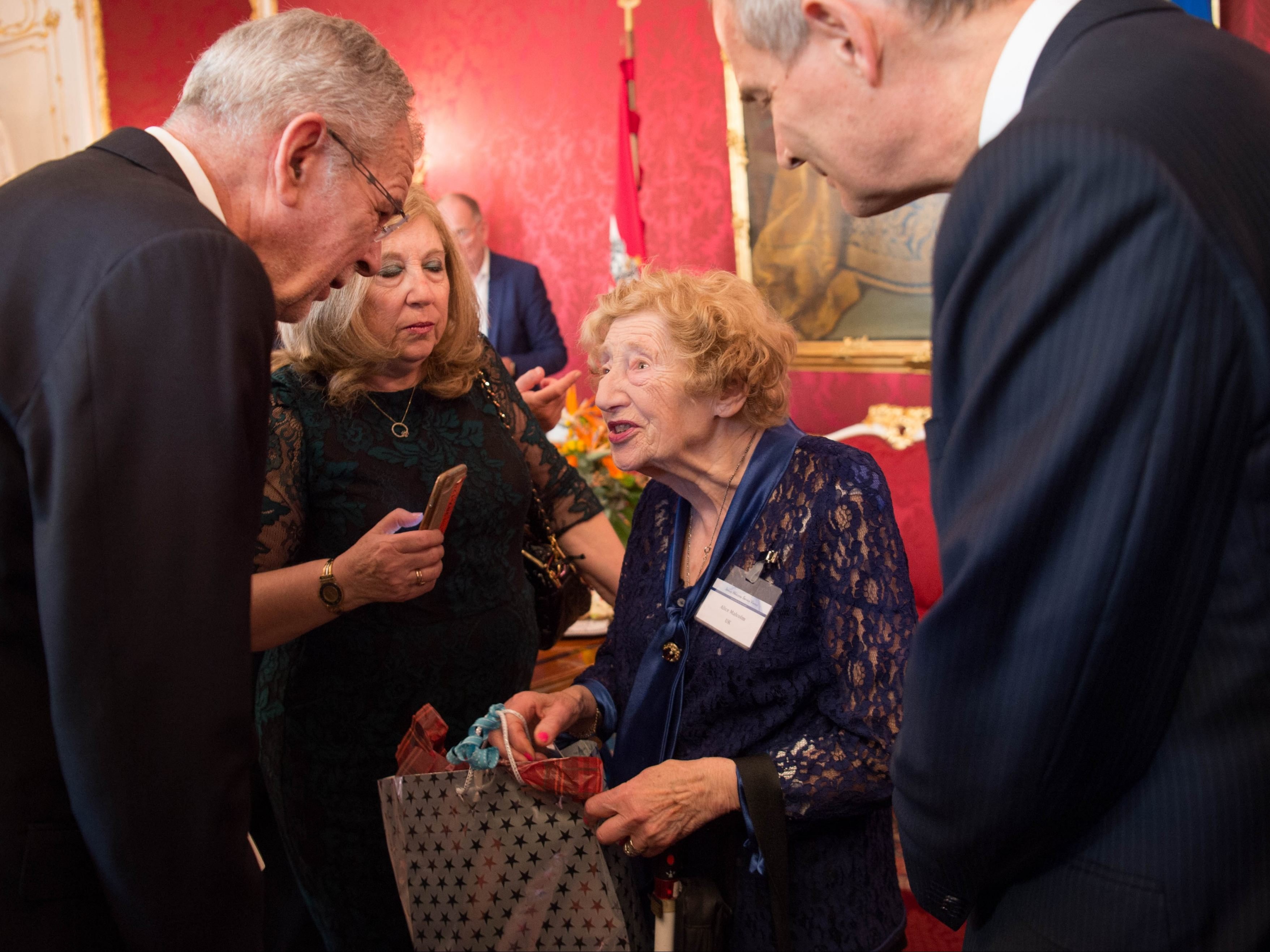 Ein Gast erlebte die Vertreibung noch persönlich mit.