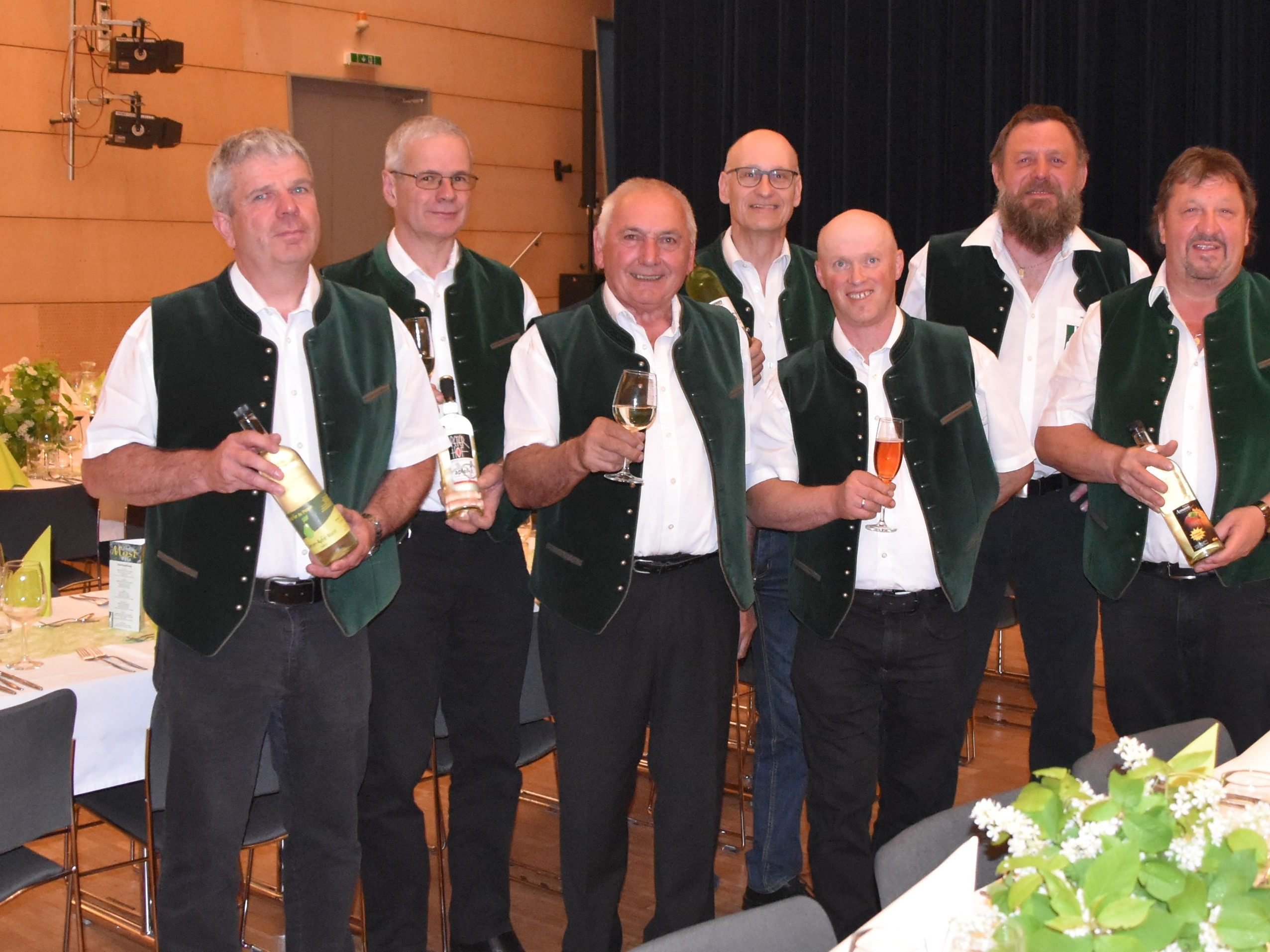Die Vorarlberger Mostsommelier`s luden zur 5.Ländle Most Gala Die Vorarlberger Mostsommelier`s luden zur 5.Ländle Most Gala