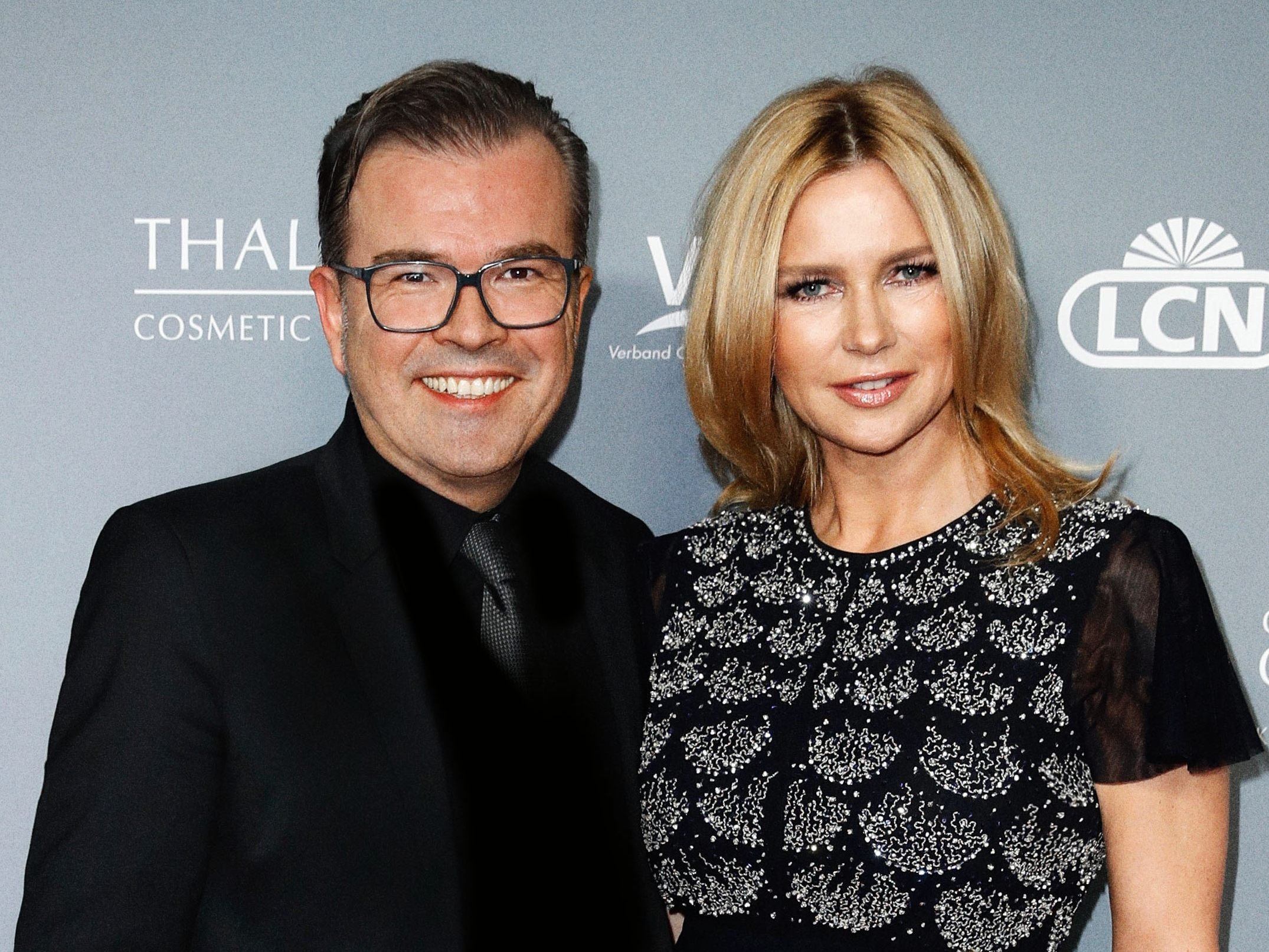 Reinhard Mätzler mit Schauspielerin Veronica Ferres beim Deutschen Gloria-Kosmetikpreis. Reinhard Mätzler mit Schauspielerin Veronica Ferres beim Deutschen Gloria-Kosmetikpreis.