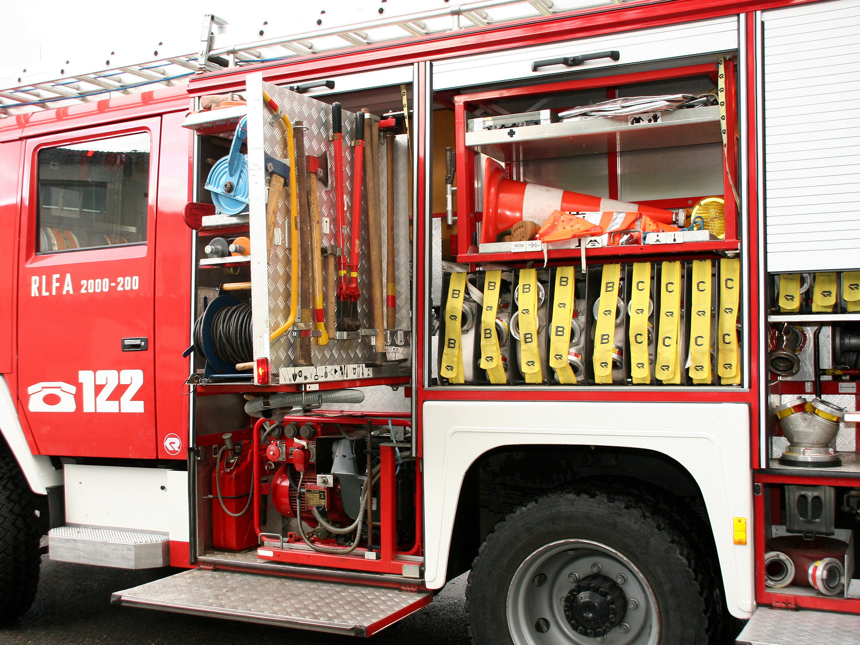 Vier Feuerwehren brachten den Brand rasch unter Kontrolle.