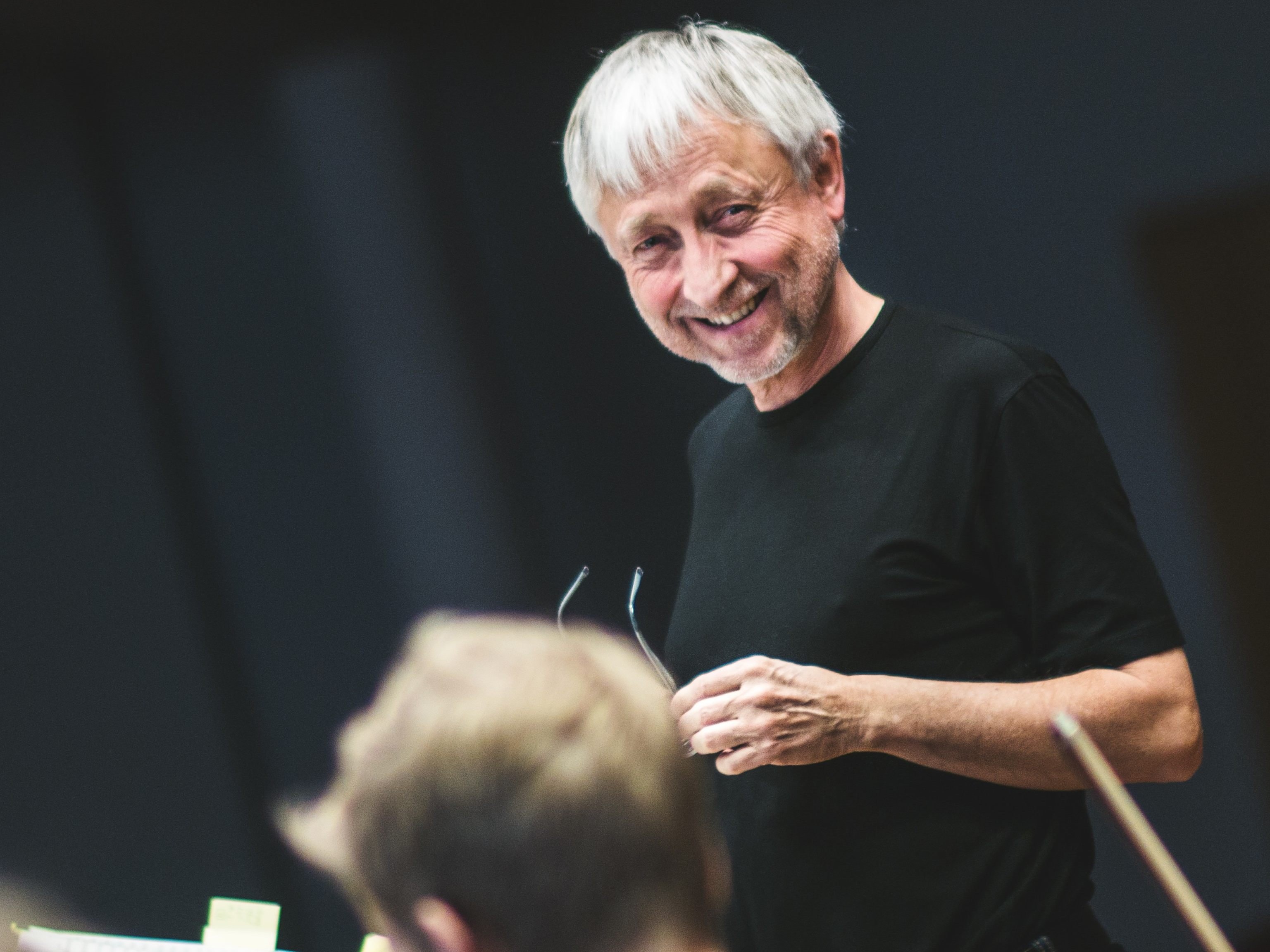 Komponist Herbert Willi unterrichtet seit 1991 am Vorarlberger Landeskonservatorium. Er gehört zu den Initiatoren des Ensembles PulsArt. Komponist Herbert Willi unterrichtet seit 1991 am Vorarlberger Landeskonservatorium. Er gehört zu den Initiatoren des Ensembles PulsArt.