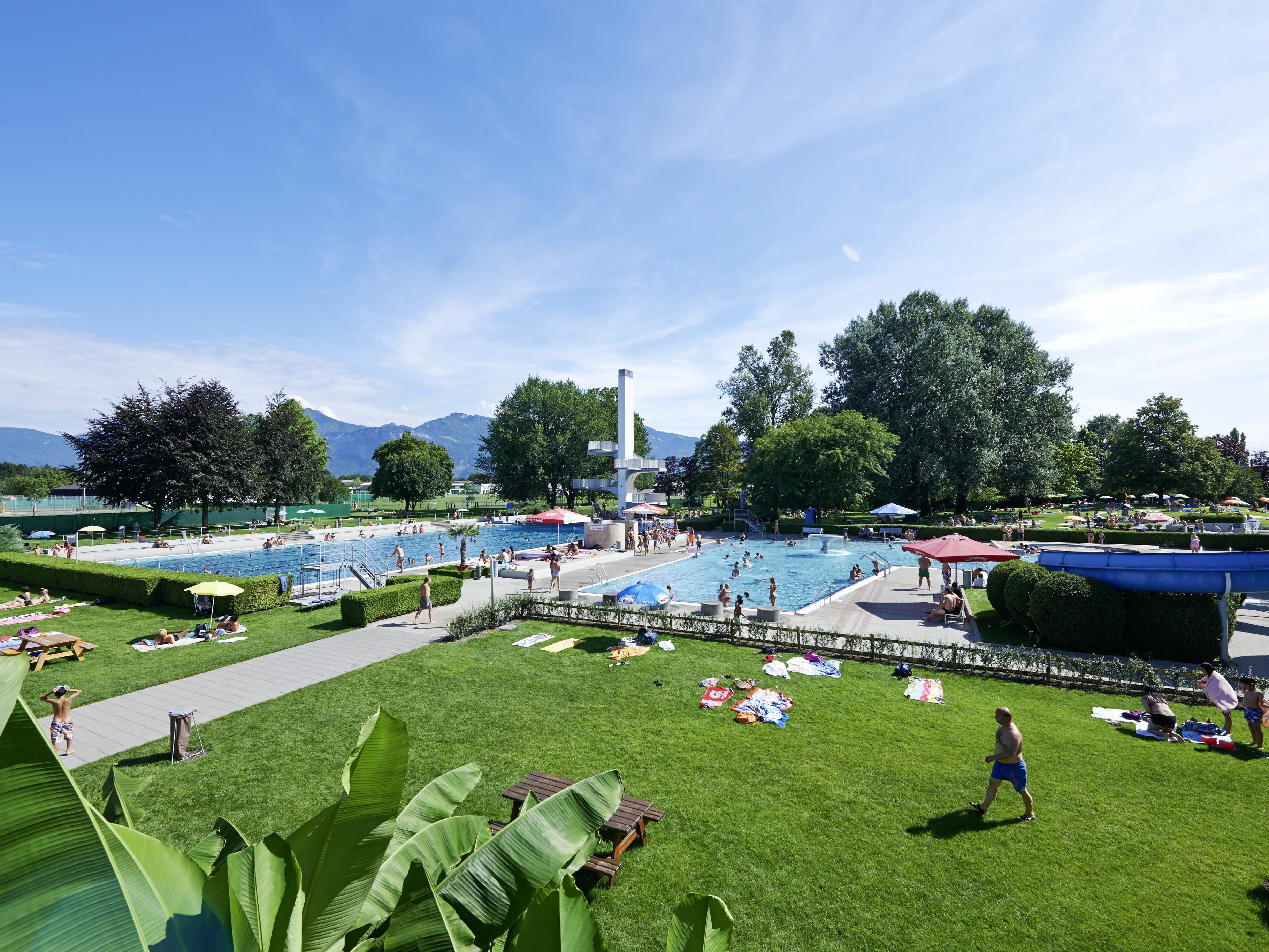 Das Warten hat ein Ende: Ab 10. Mai kommen Baderatten Sonnenanbeter wieder im Parkbad wieder auf ihre Kosten.
