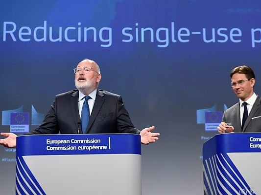 EU-Kommissar Timmermans (l.) erläuterte die Pläne