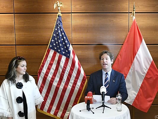 Schon Trainas Großvater war Botschafter in Österreich Schon Trainas Großvater war Botschafter in Österreich