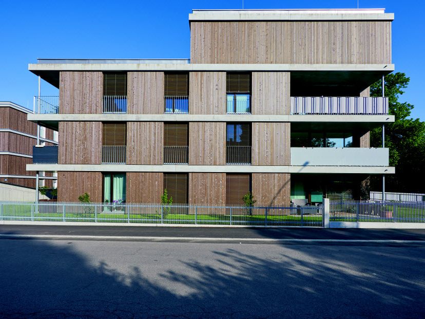 Sozial durchmischte Wohnanlage mit einem Villengarten