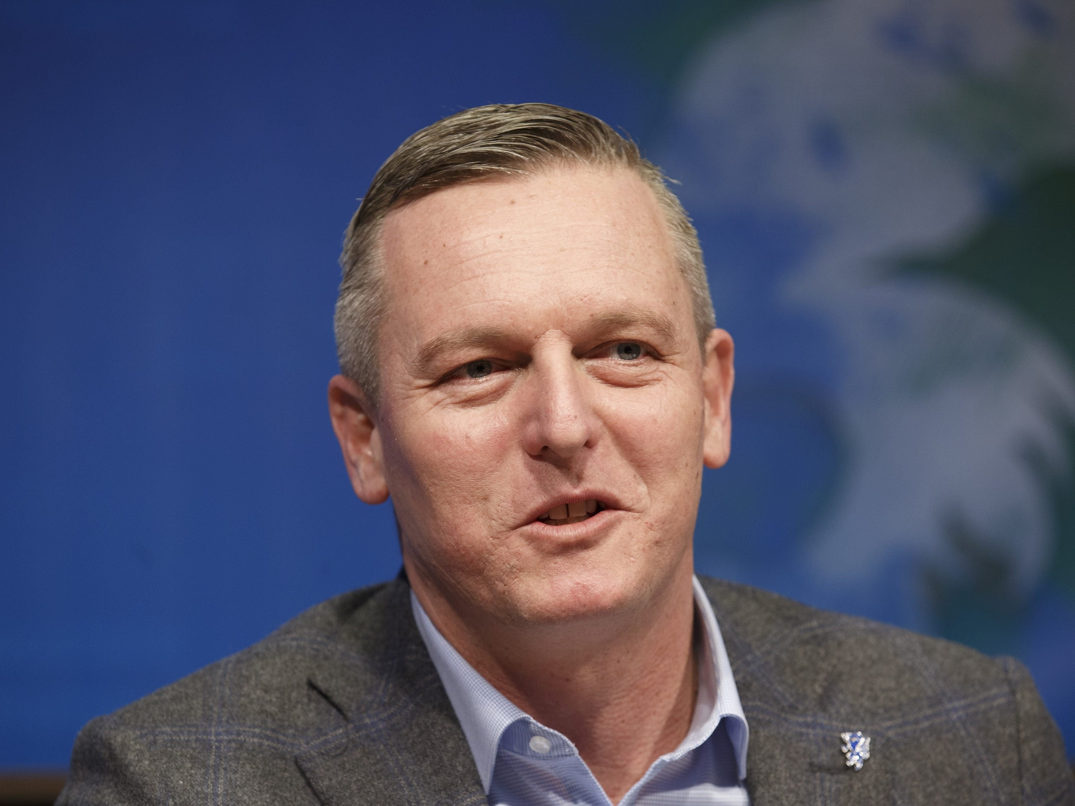 Der Verteidigungsminister besuchte die Jagdkommando-Kampfschwimmer.