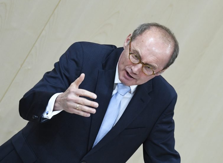 Der ÖVP-Delegationsleiter im Europäischen Parlament, Othmar Karas. Der ÖVP-Delegationsleiter im Europäischen Parlament, Othmar Karas.