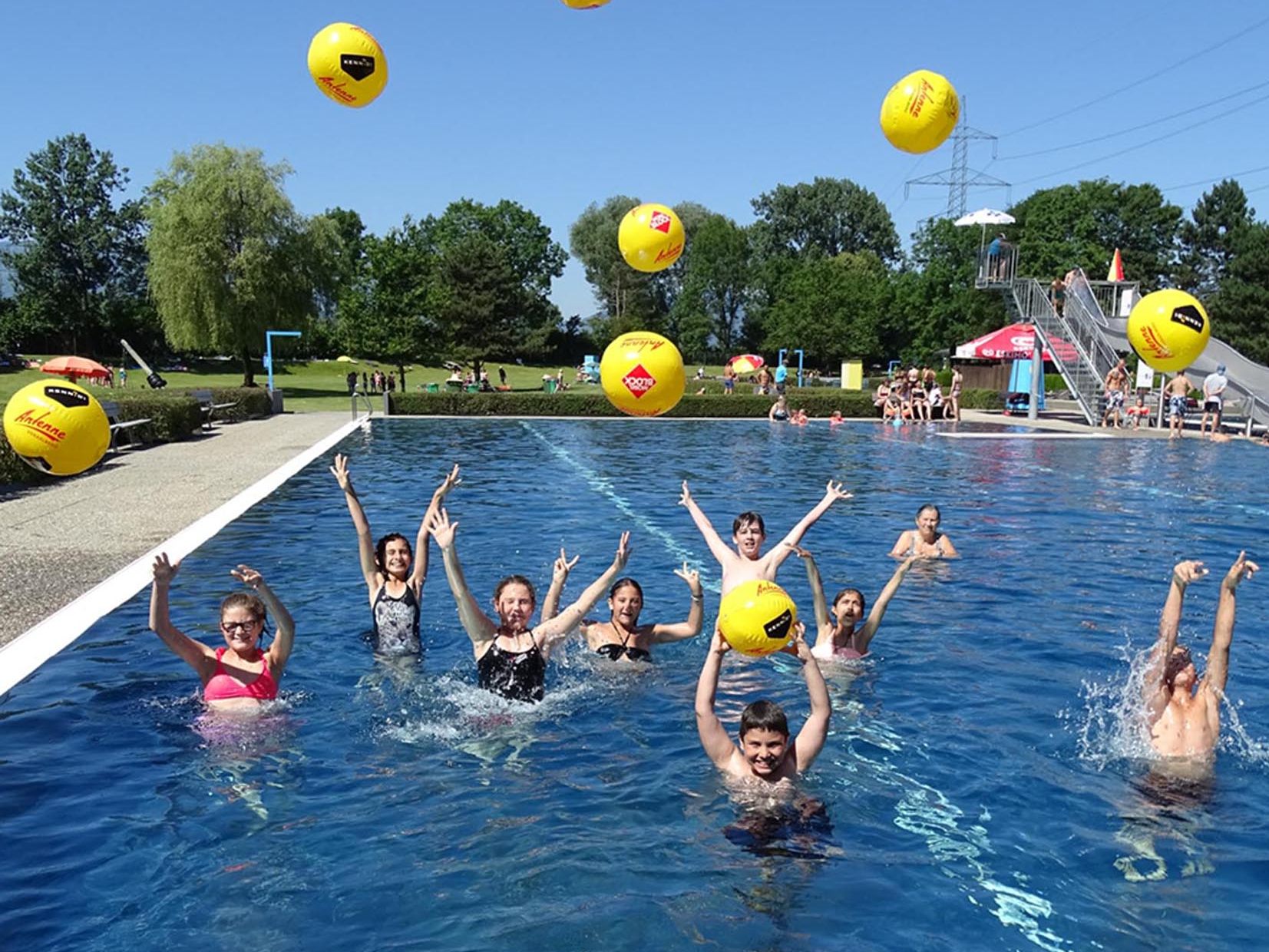 Das Erholungszentrum Rheinauen öffnet heute seine Pforten für die Badesaison 2018. Das Erholungszentrum Rheinauen öffnet heute seine Pforten für die Badesaison 2018.