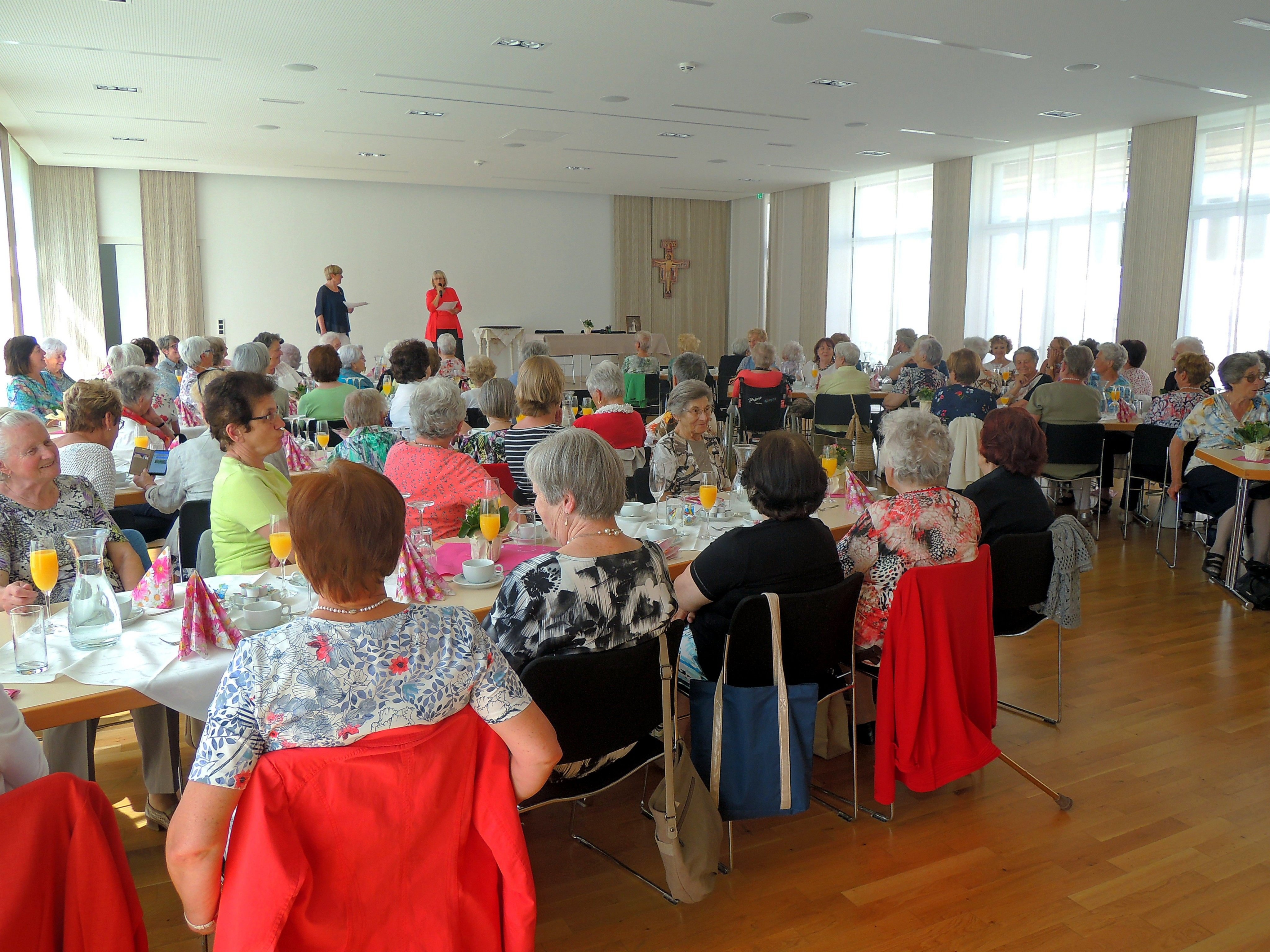Frauennachmittag des Seniorenclub Bludenz Frauennachmittag des Seniorenclub Bludenz