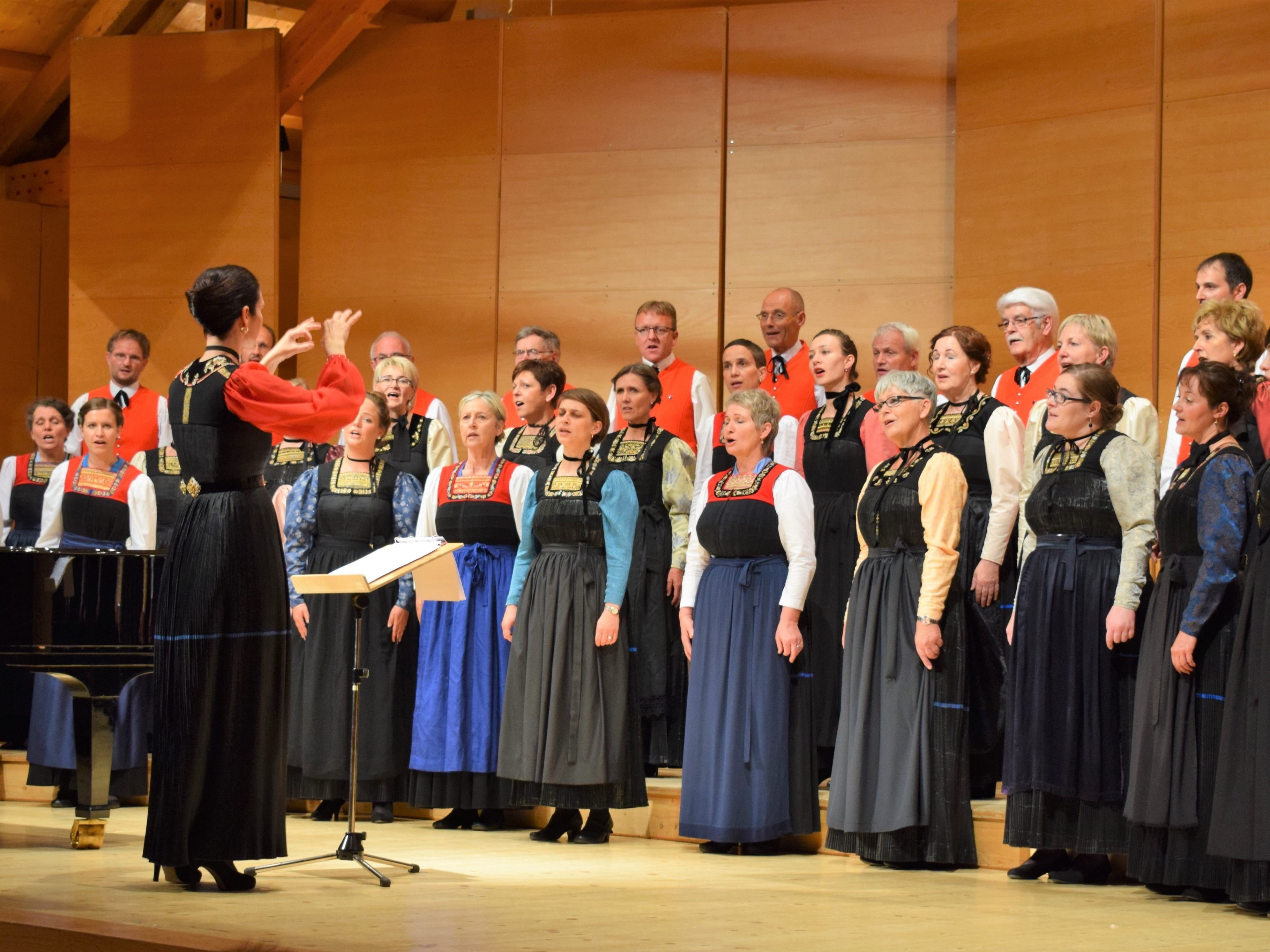 Die Wälder Chorgemeinschaft brillierte bei ihren beiden Jubiläumskonzerten. Die Wälder Chorgemeinschaft brillierte bei ihren beiden Jubiläumskonzerten.