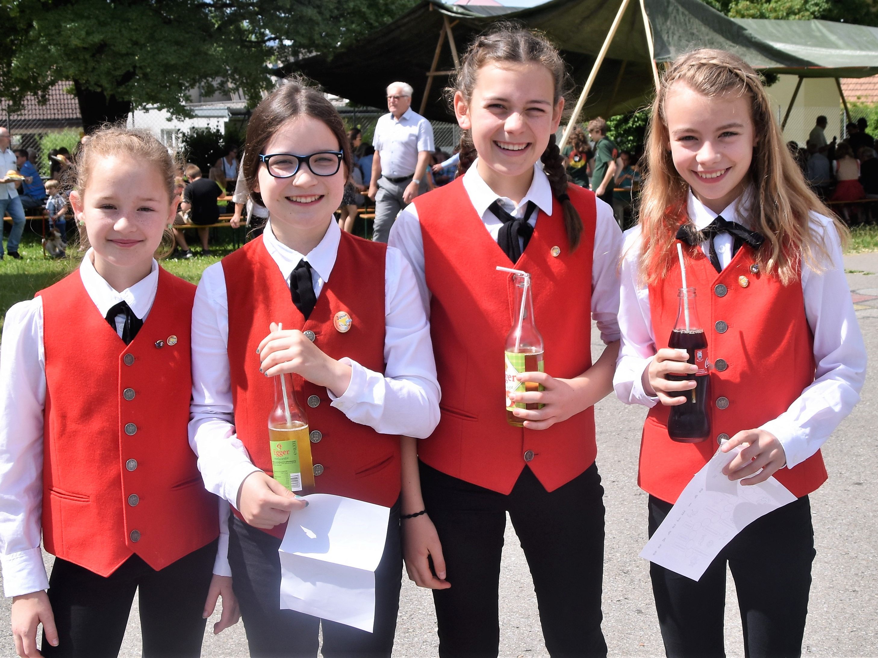 Anna, Leonie, Annika und Larissa von der Rankweiler Jungmusik waren mit dabei