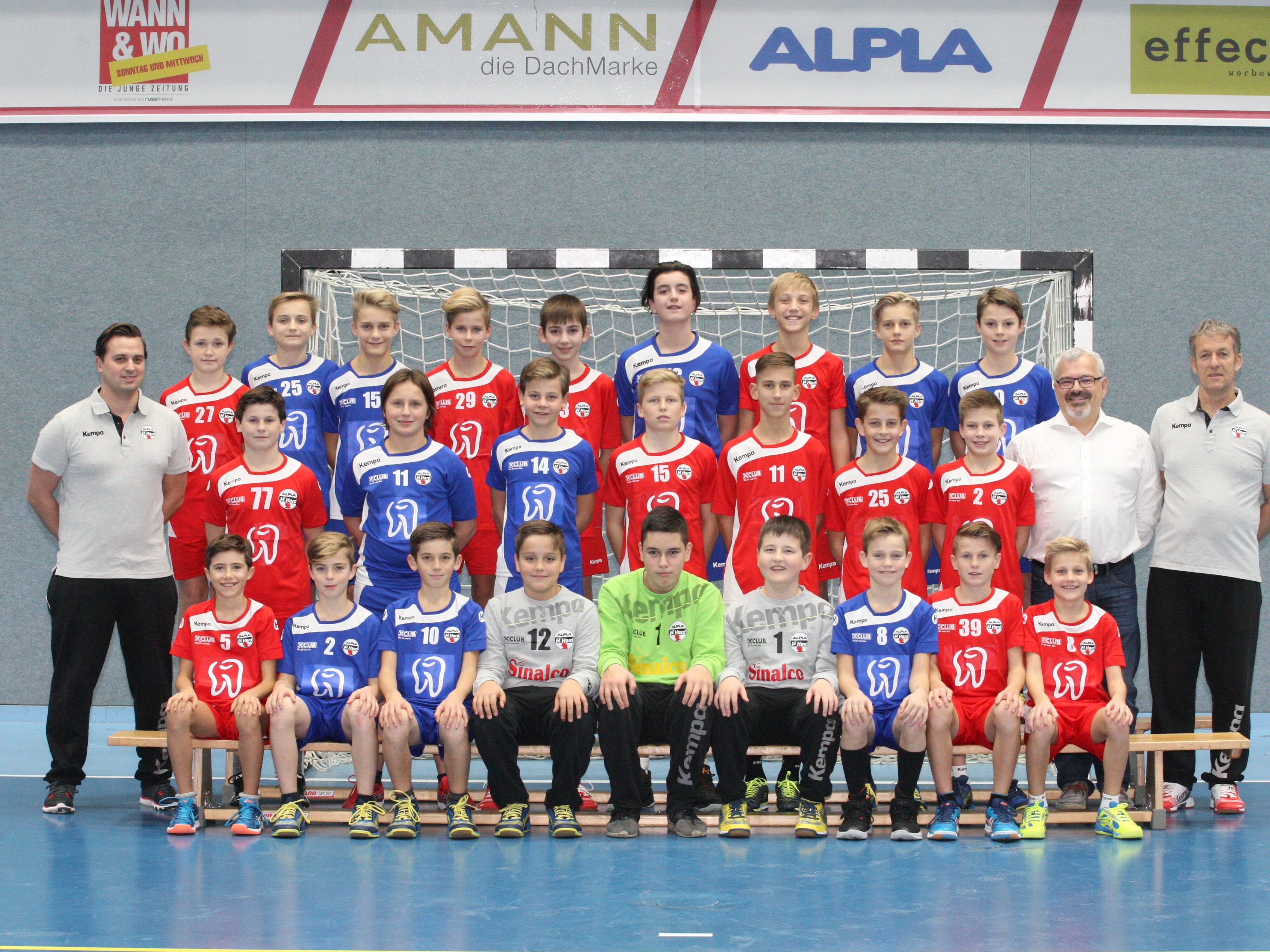 Die U12-Mannschaft des ALPLA HC Hard ist am Wochenende bei der Heim-ÖM im Einsatz. Die U12-Mannschaft des ALPLA HC Hard ist am Wochenende bei der Heim-ÖM im Einsatz.