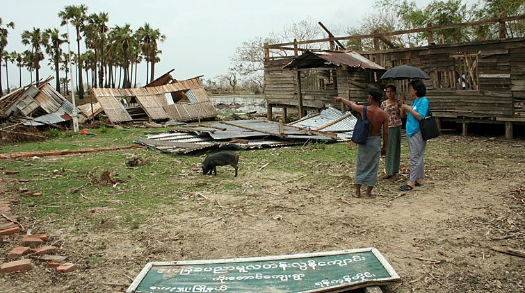 Zerstörung in Myanmar. Zerstörung in Myanmar.