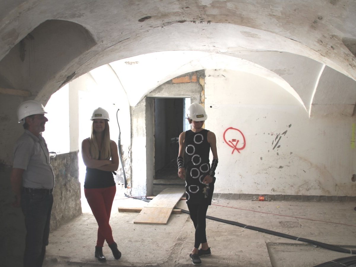 Das neue Jugendhaus verbindet urigen Charme mit moderner Technik.