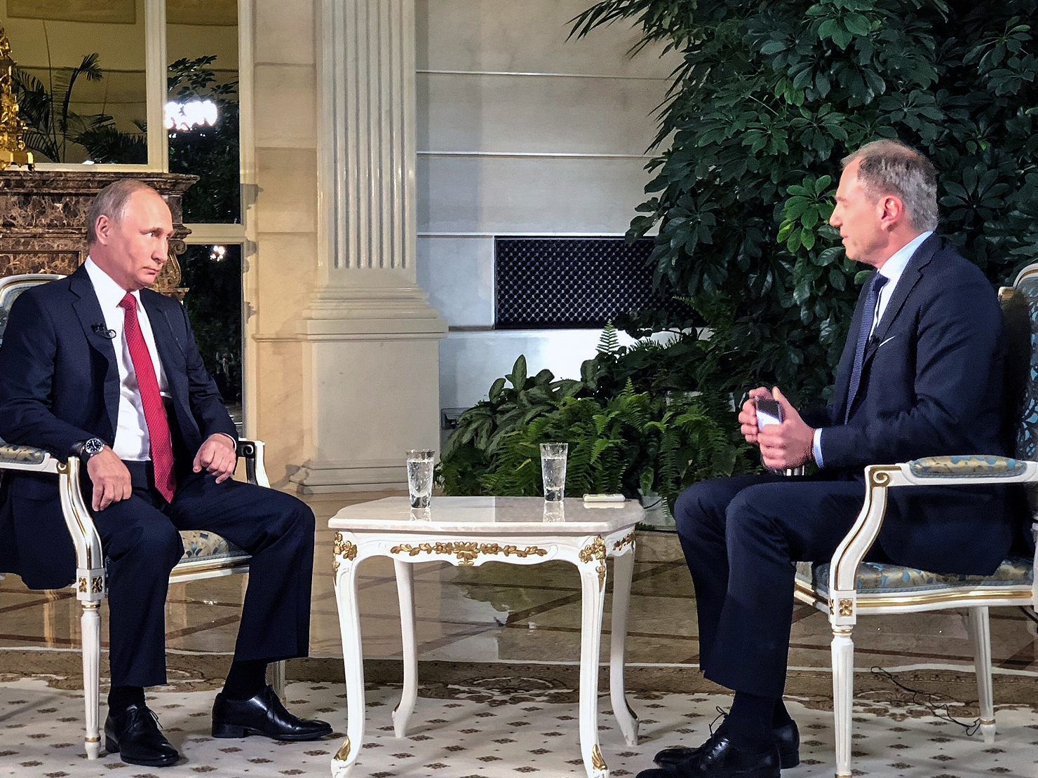 Fast 900.000 Zuseher verfolgten das Interview zwischen Armin Wolf und Wladimir Putin. Fast 900.000 Zuseher verfolgten das Interview zwischen Armin Wolf und Wladimir Putin.