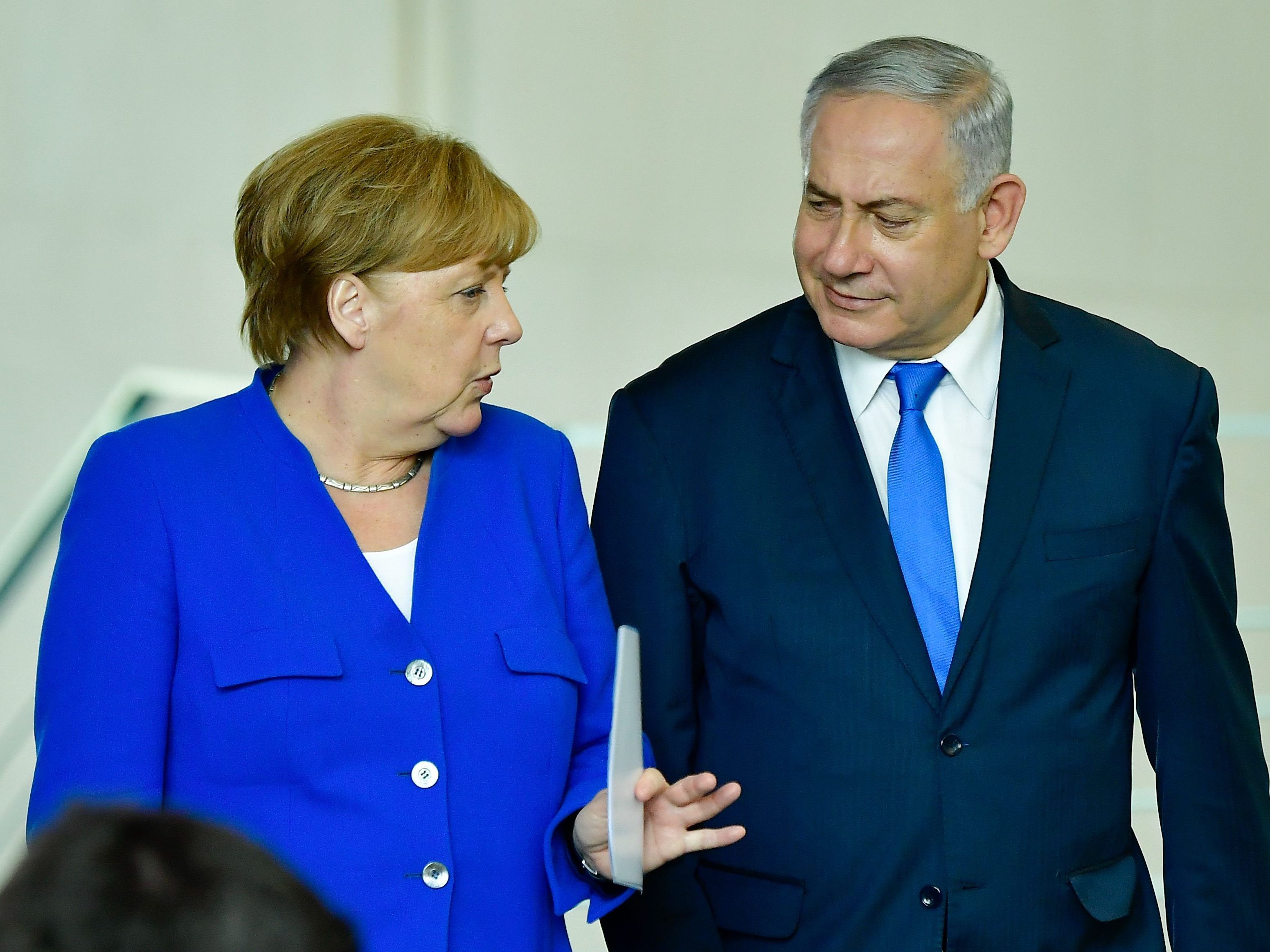 Netanyahu fordert von Merkel mehr Härte gegen Teheran: "Der Iran ruft zu unserer Zerstörung auf".