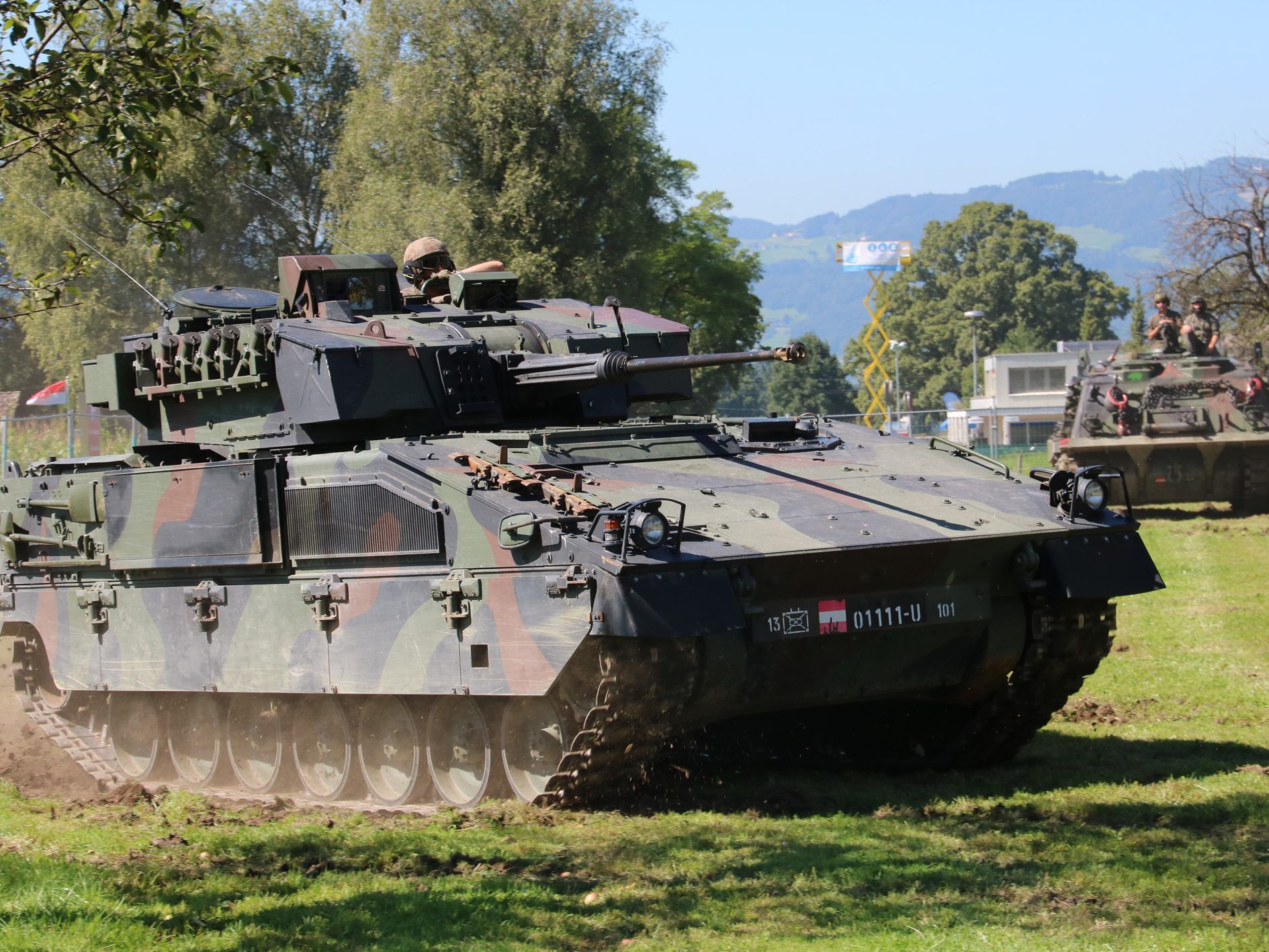 In einem großen Katastrophenfall im Lande können diese Milizpioniere zur Hilfeleistung mobilgemacht werden. In einem großen Katastrophenfall im Lande können diese Milizpioniere zur Hilfeleistung mobilgemacht werden.
