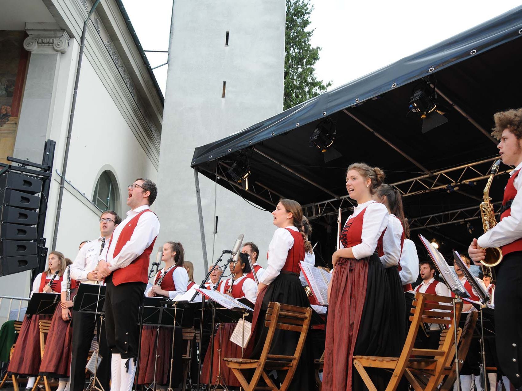 Musikanten legten sich ins Zeug Musikanten legten sich ins Zeug
