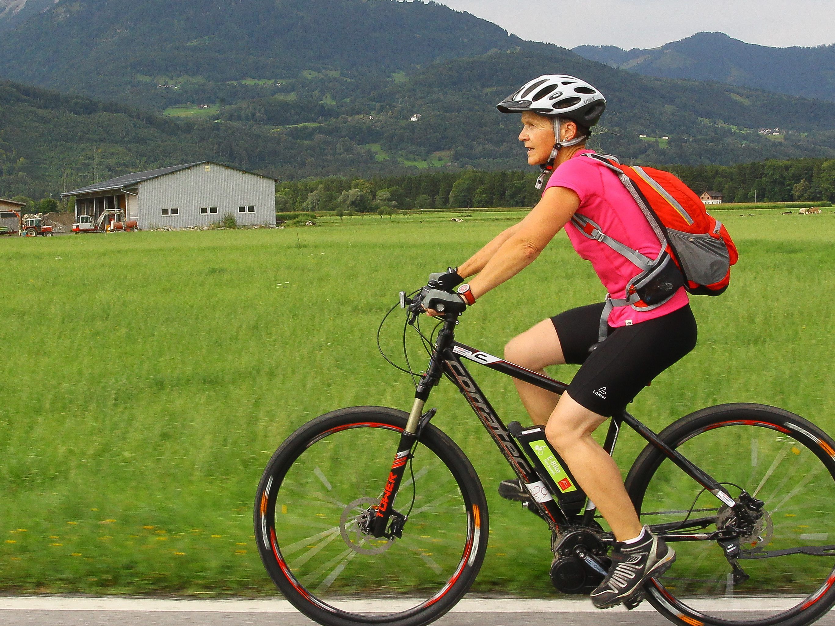 In Vorarlberg fahren bereits mehr als 25.000 E-Bikes. In Vorarlberg fahren bereits mehr als 25.000 E-Bikes.