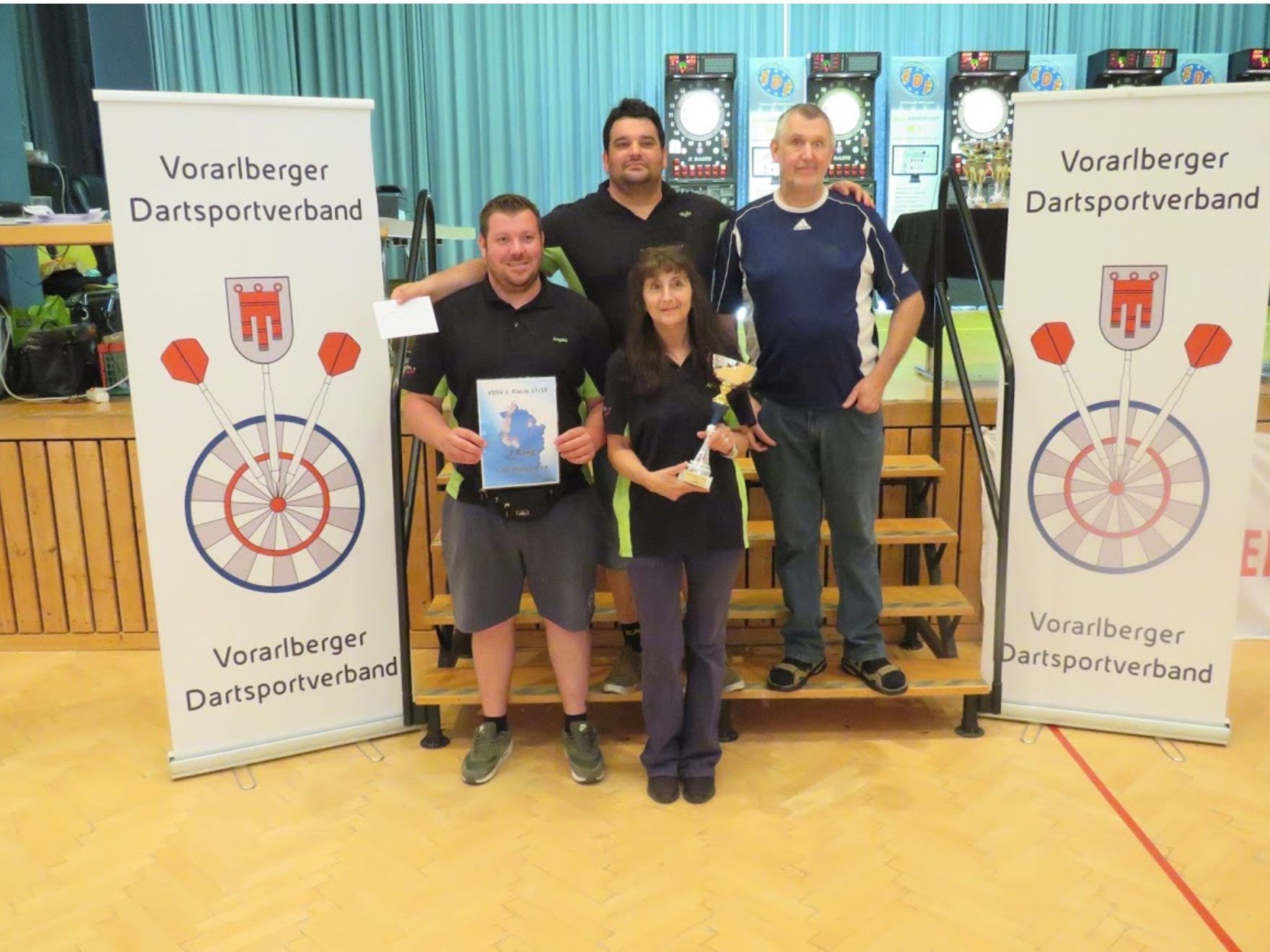 Die erfolgreichen Dartsportler aus Hohenems