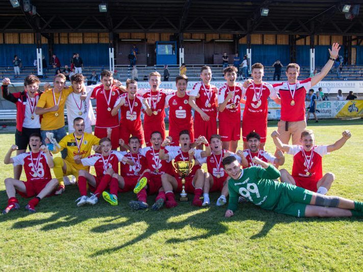 Die U-18 von FC Dornbirn wurden Landesmeister Die U-18 von FC Dornbirn wurden Landesmeister