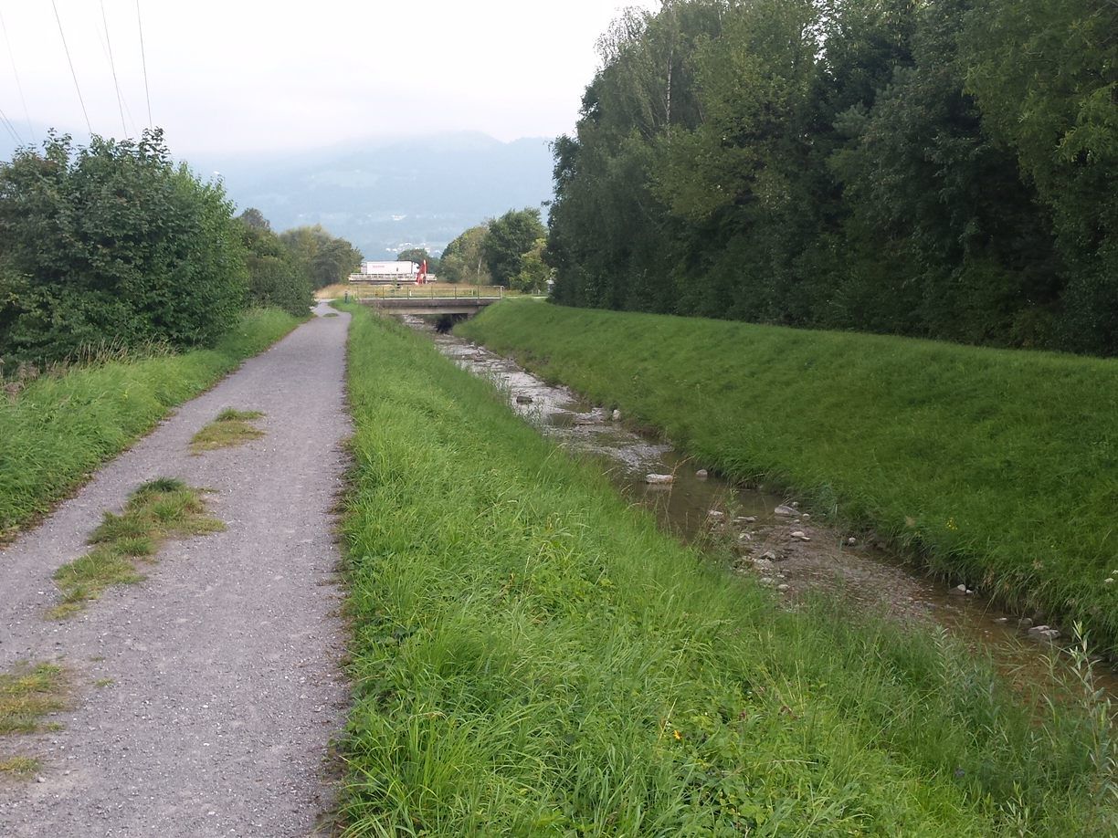 Der Ratzbach soll auf einer Länge von 400 Metern erweitert werden. Der Ratzbach soll auf einer Länge von 400 Metern erweitert werden.