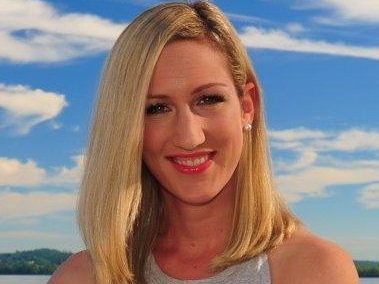 Michaela Zuberi ist Tanzlehrerin und Schlagersängerin und war Model