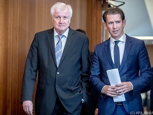 Kurz empfängt Seehofer Kurz empfängt Seehofer