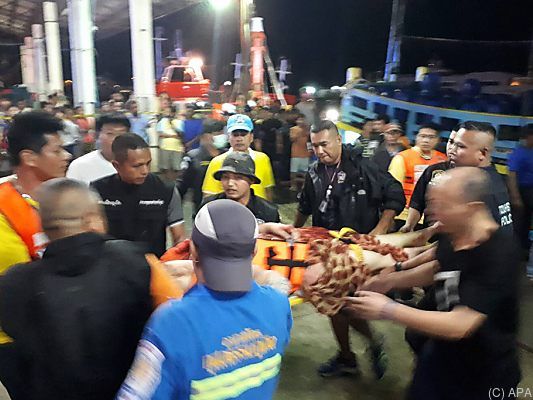 Etwa die Hälfte der Passagiere wurde gerettet
