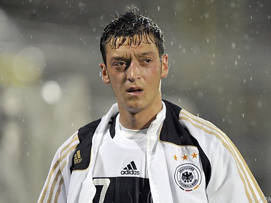 Mesut Özil