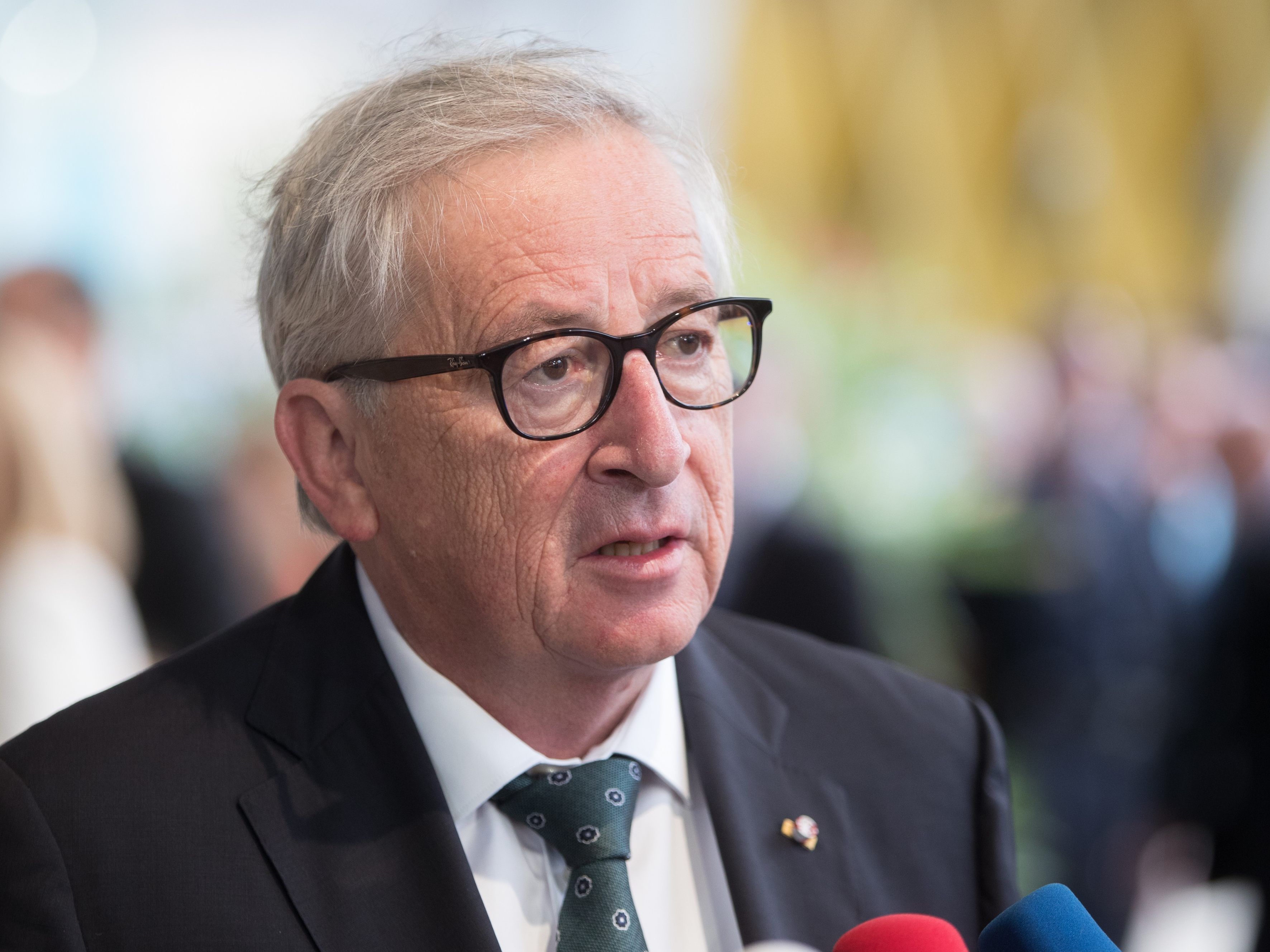 Juncker erwartet sich "Brückenbauer-Kurs" von Kurz.