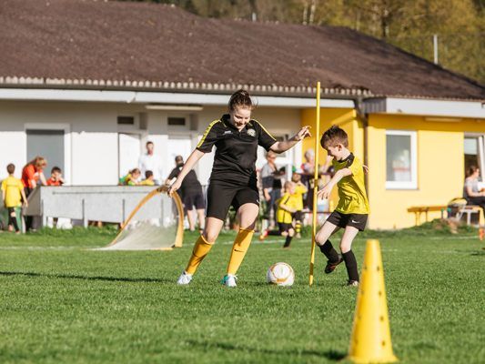 Engagieren, Punkte sammeln & Chancen nützen! Mit aha plus erhalten engagierte Jugendliche noch mehr Wertschätzung