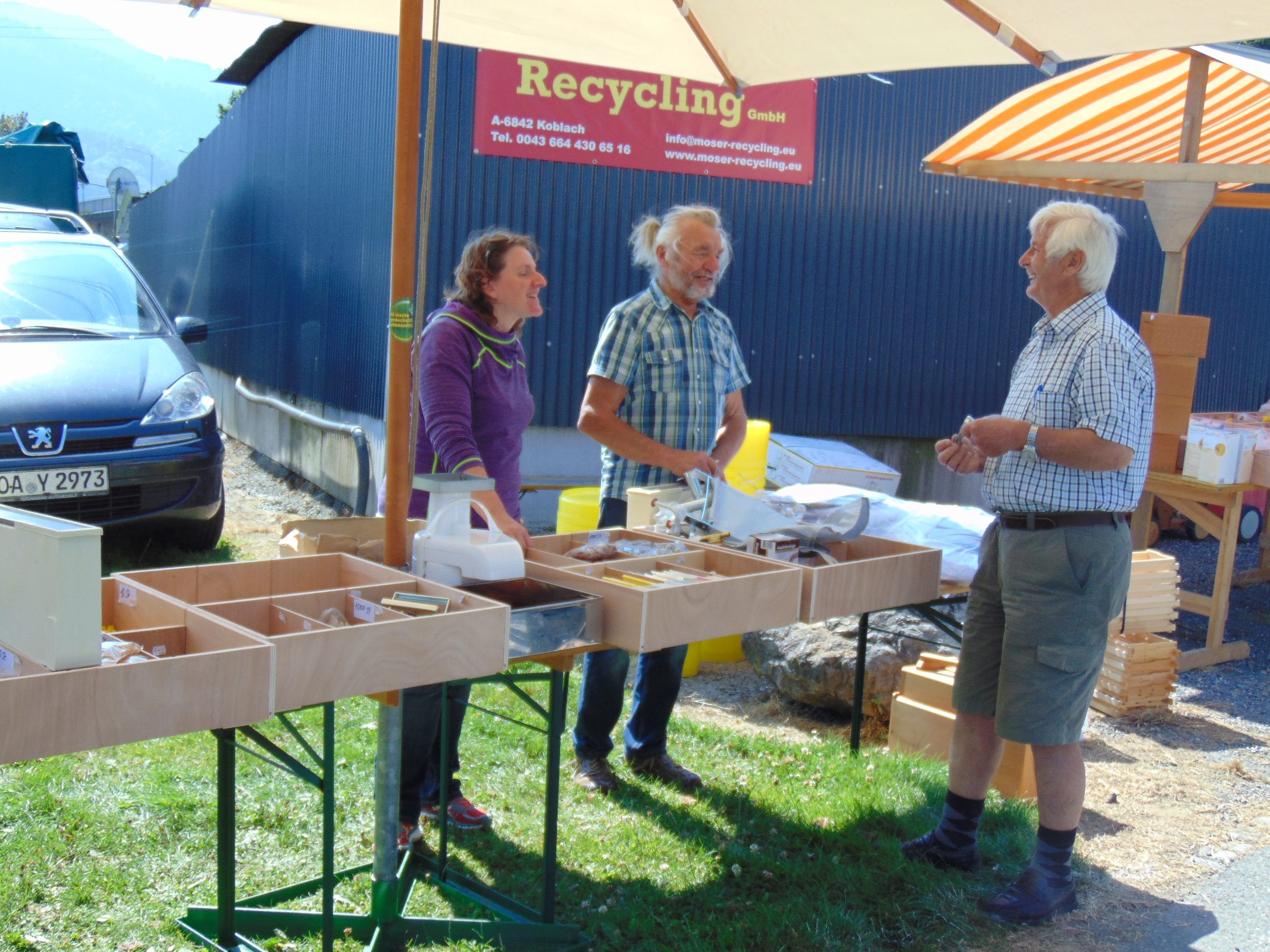 Der Bienenmarkt lockte auch in diesem Jahr zahlreiche Interessierte in die Cashpoint Arena Der Bienenmarkt lockte auch in diesem Jahr zahlreiche Interessierte in die Cashpoint Arena