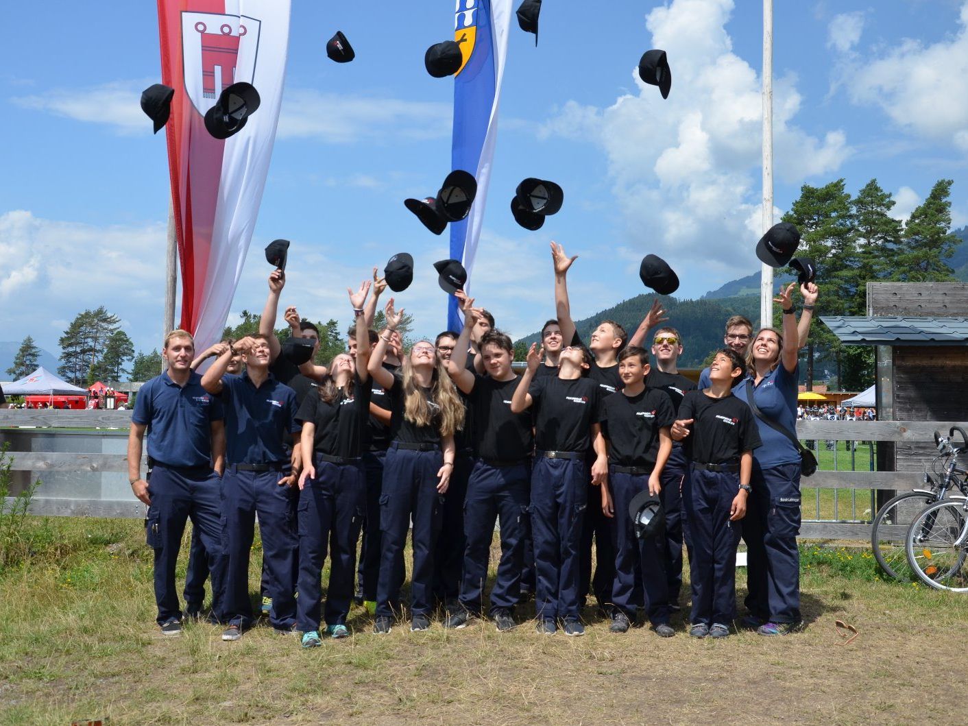 So sehen Gewinner aus: Die Feuerwehrjugend aus Gisingen erkämpfte sich den dritten Platz und qualifizierte sich somit für die Bundesbewerbe in Wien.