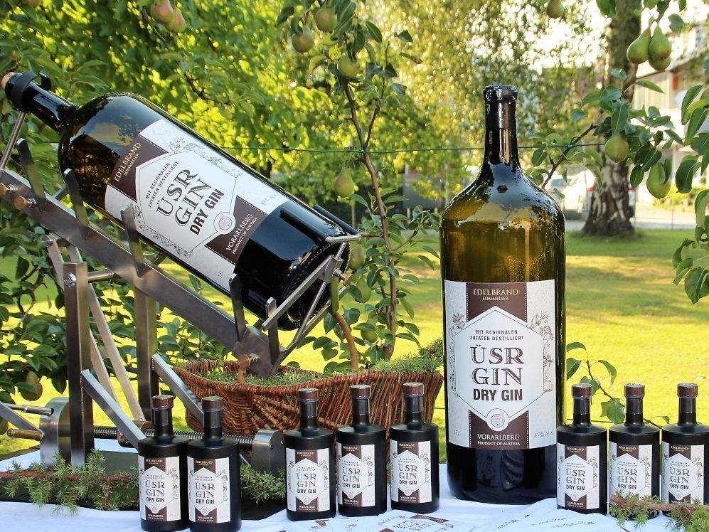 "Üsr-Gin" ist ab jetzt erhältlich.