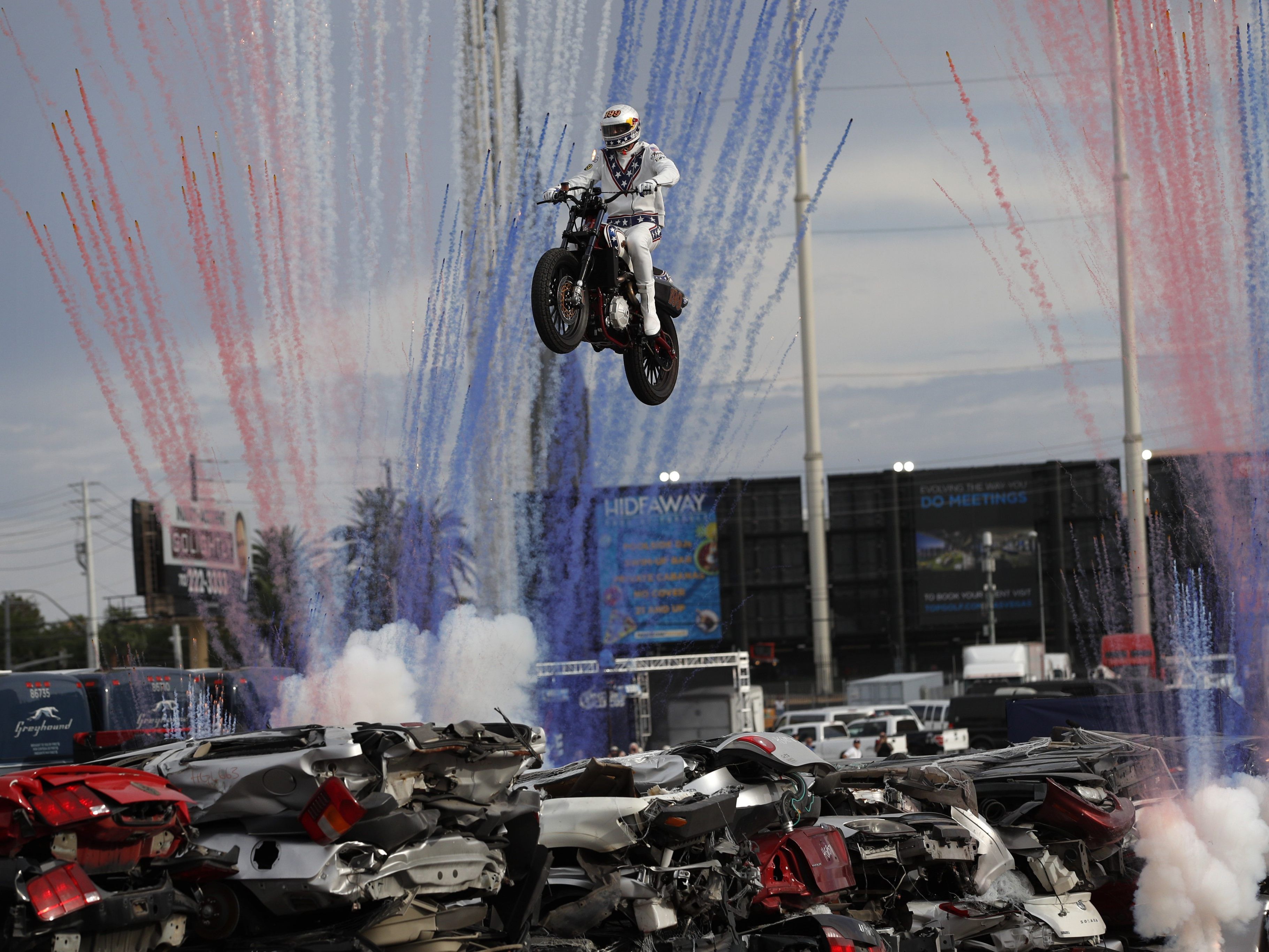 Pastrana stellt legendäre Sprünge nach.