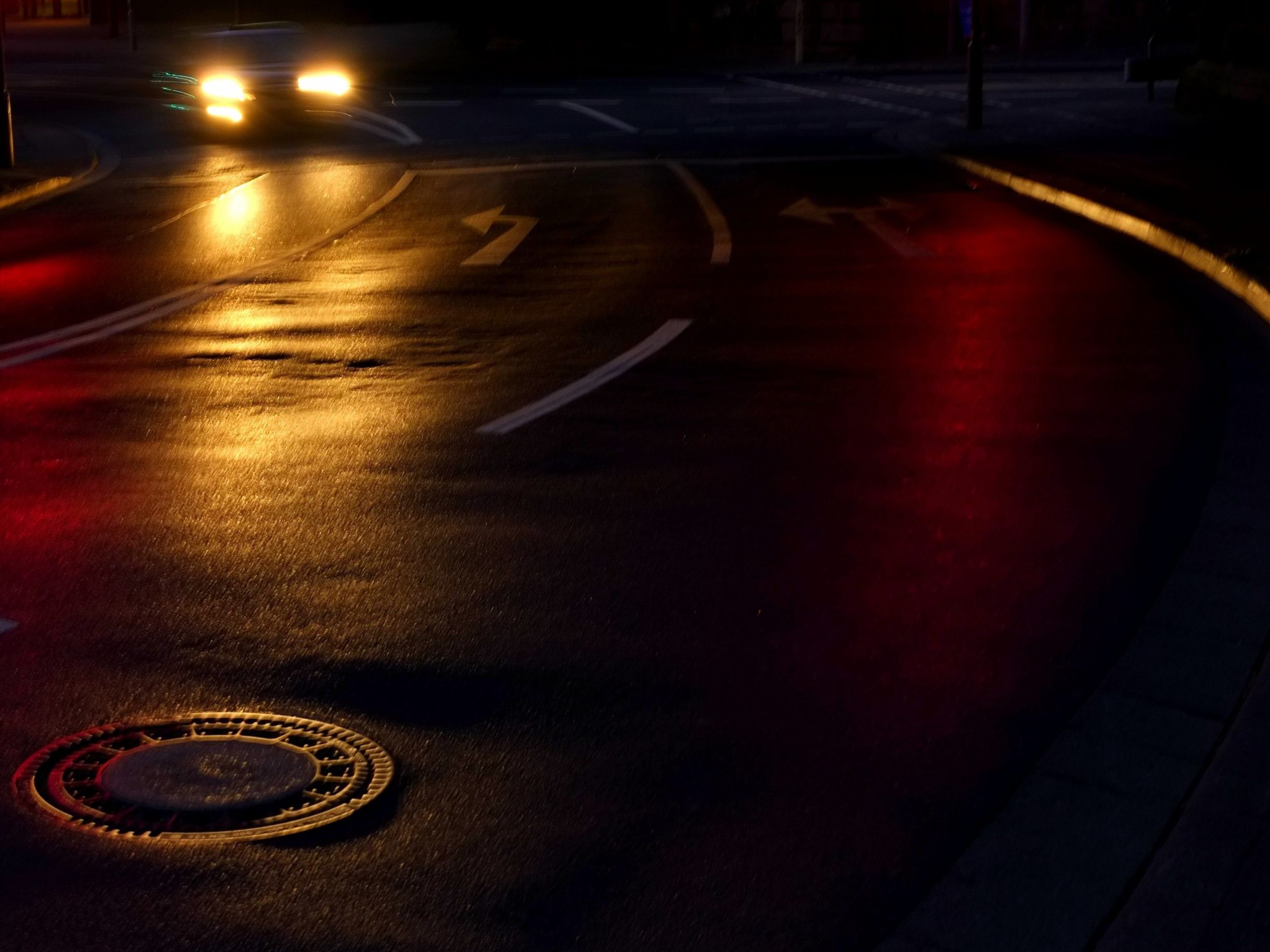 Eine junge Radfahrerin musste in Lustenau einem Auto ausweichen. Eine junge Radfahrerin musste in Lustenau einem Auto ausweichen.